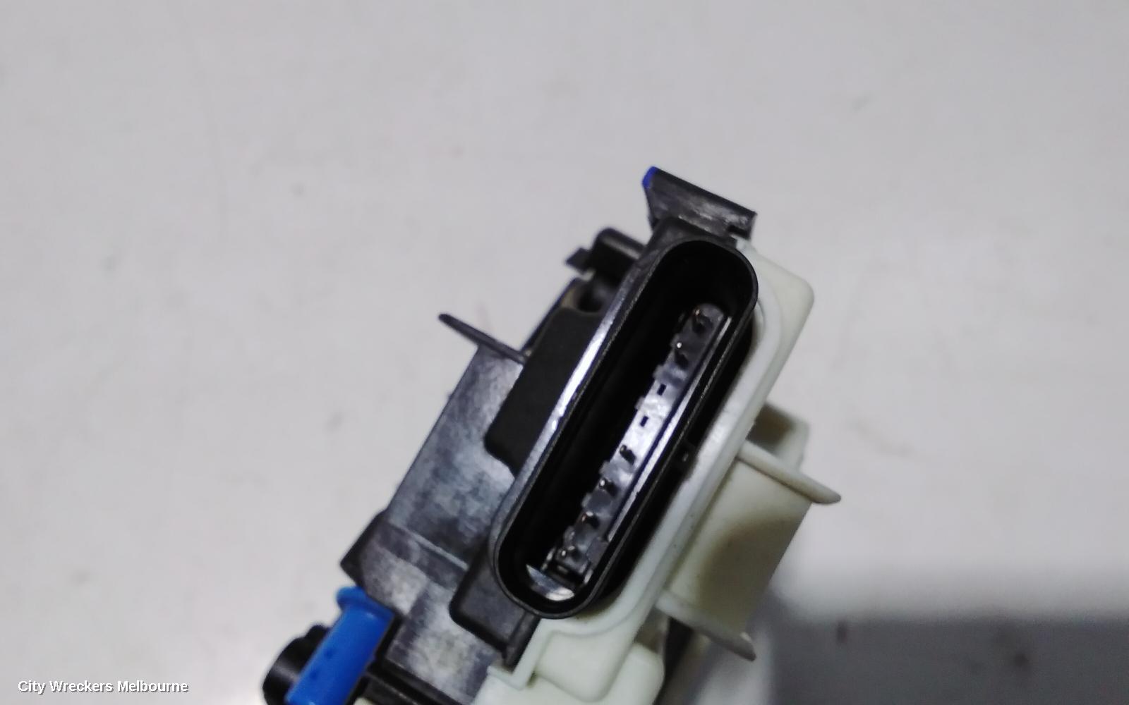 MERCEDES VITO DOOR/BOOT/GATE LOCK, LEFT REAR DOOR LOCK, 447, 03/2015 ONWARDS