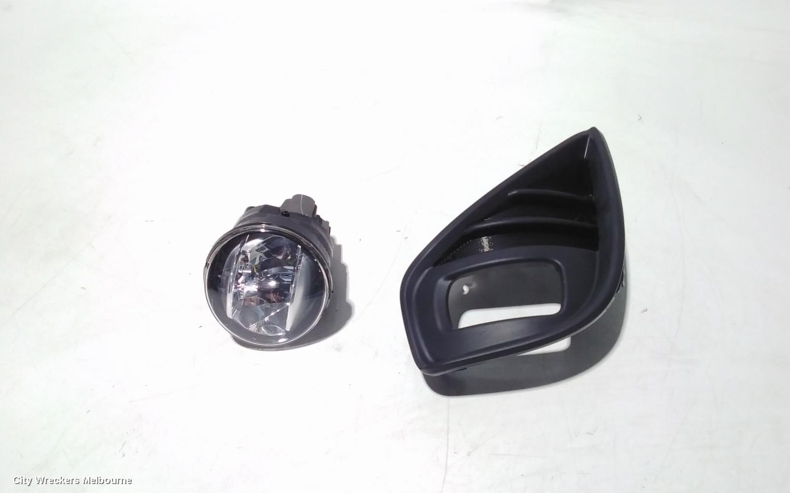 TOYOTA KLUGER RIGHT INDICATOR/FOG/SIDE, BUMPER FOGLAMP, LED TYPE, XU70 SERIES, 03/2021 ONWARDS