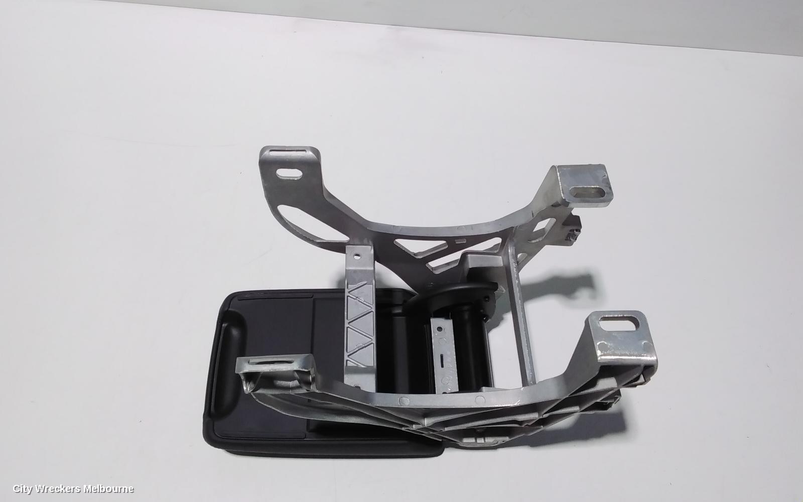 AUDI A4 CONSOLE, B9 8W, 10/2015 - 01/2025
