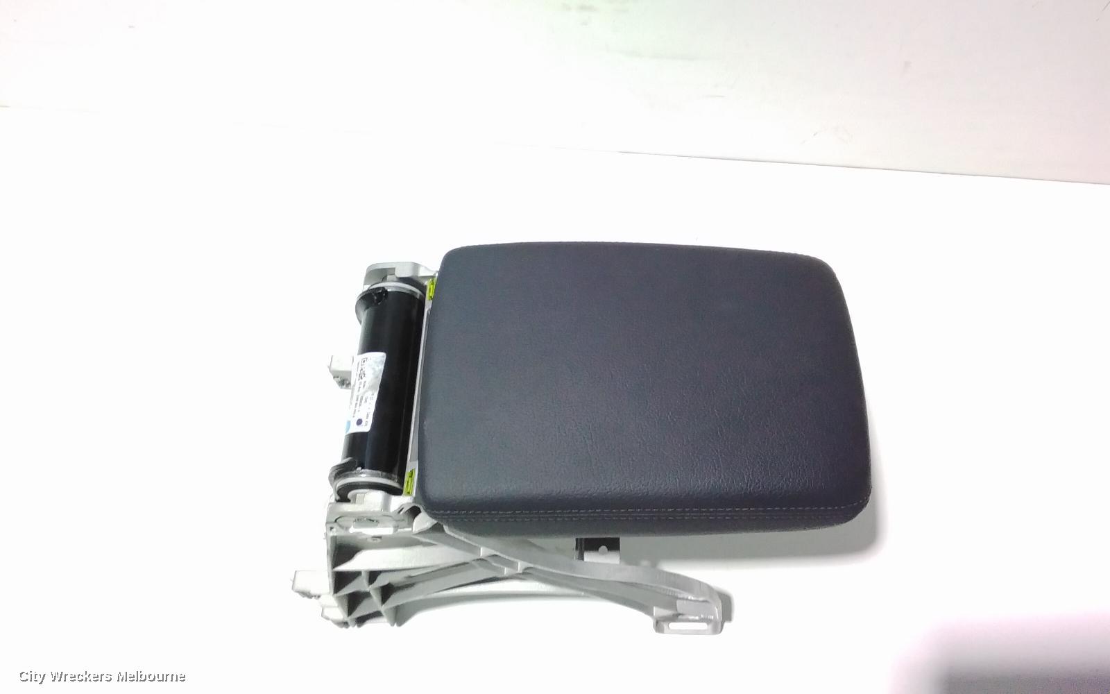 AUDI A4 CONSOLE, B9 8W, 10/2015 - 01/2025