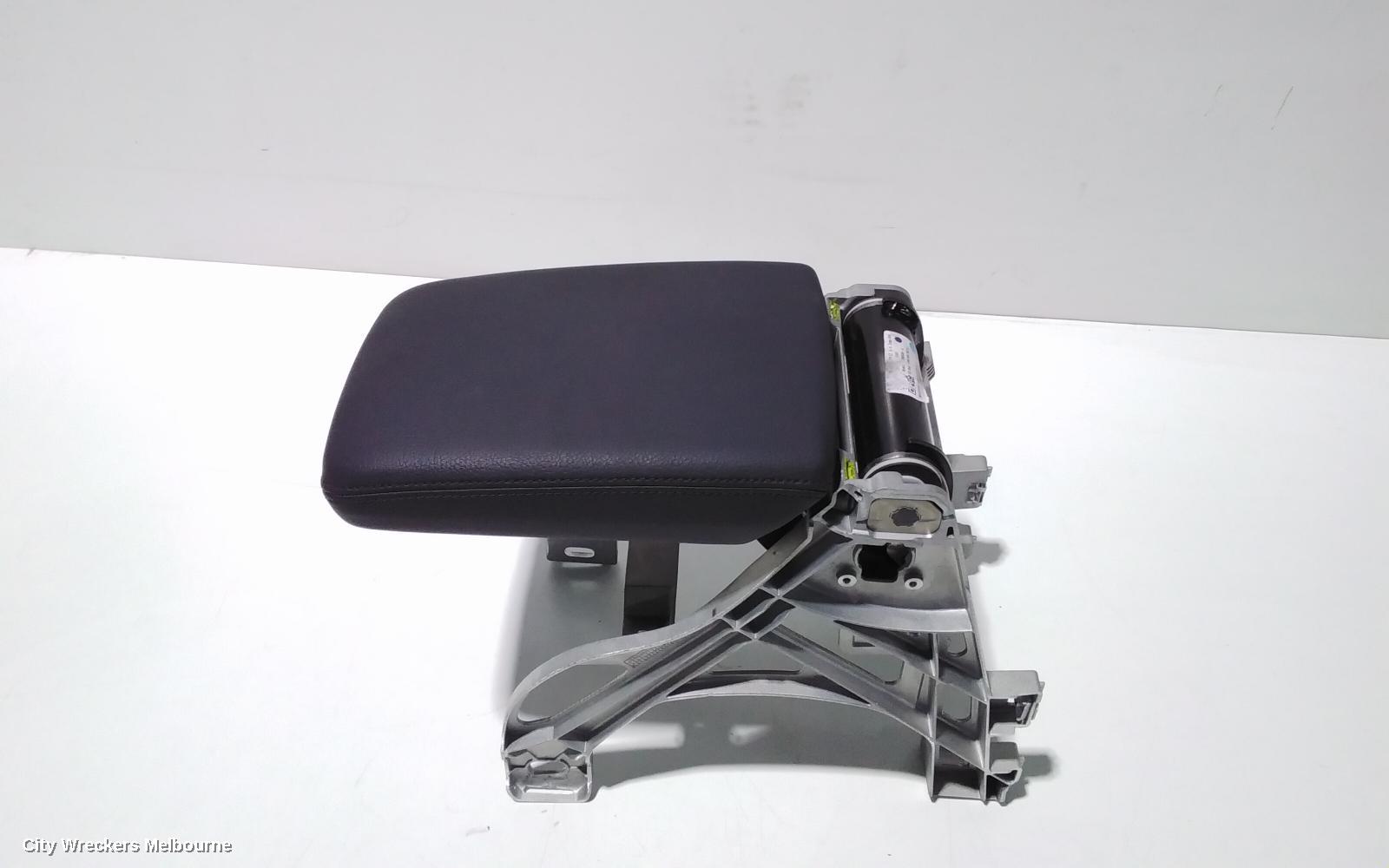 AUDI A4 CONSOLE, B9 8W, 10/2015 - 01/2025