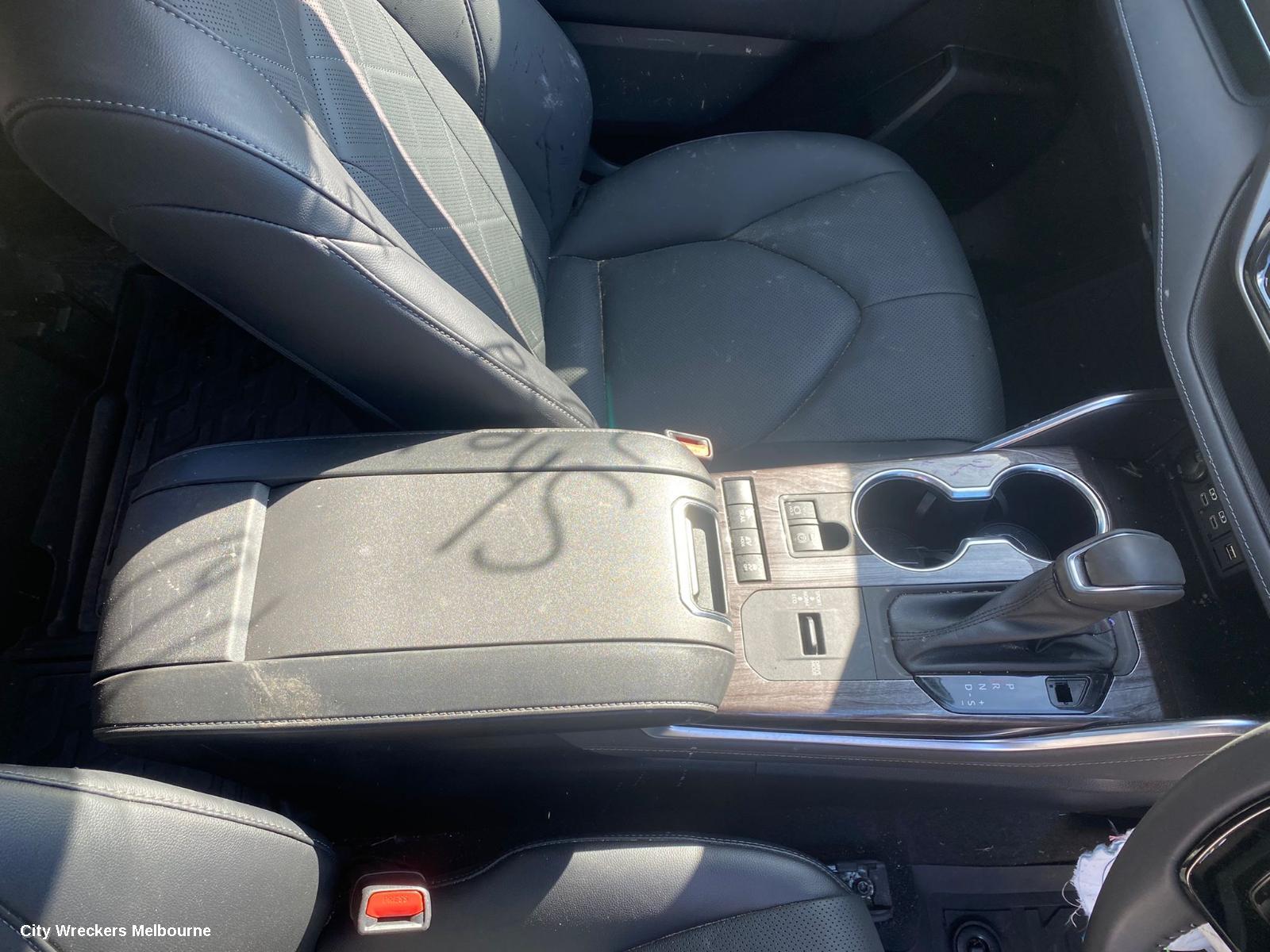 TOYOTA KLUGER COMPLETE INTERIOR, AXUH78/GSU70/GSU75, GX, LEATHERETTE, BLACK, 03/2021 ONWARDS