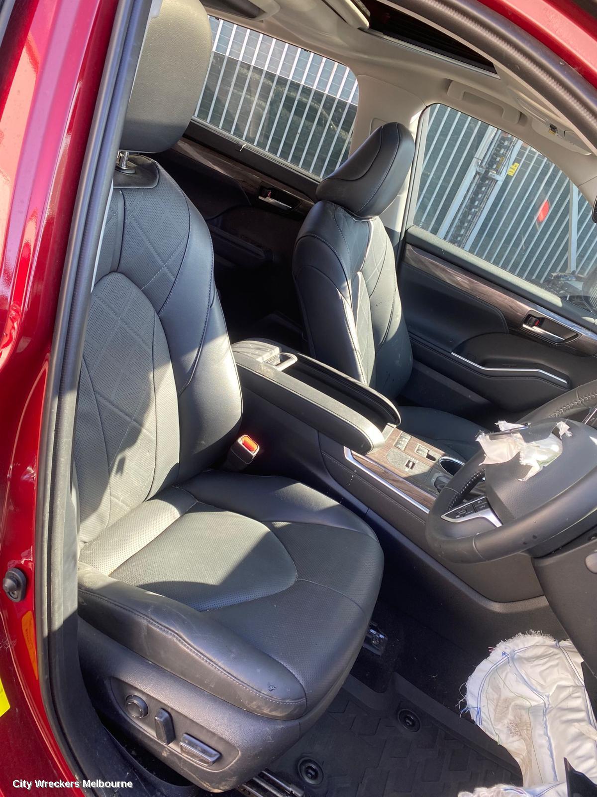 TOYOTA KLUGER COMPLETE INTERIOR, AXUH78/GSU70/GSU75, GX, LEATHERETTE, BLACK, 03/2021 ONWARDS