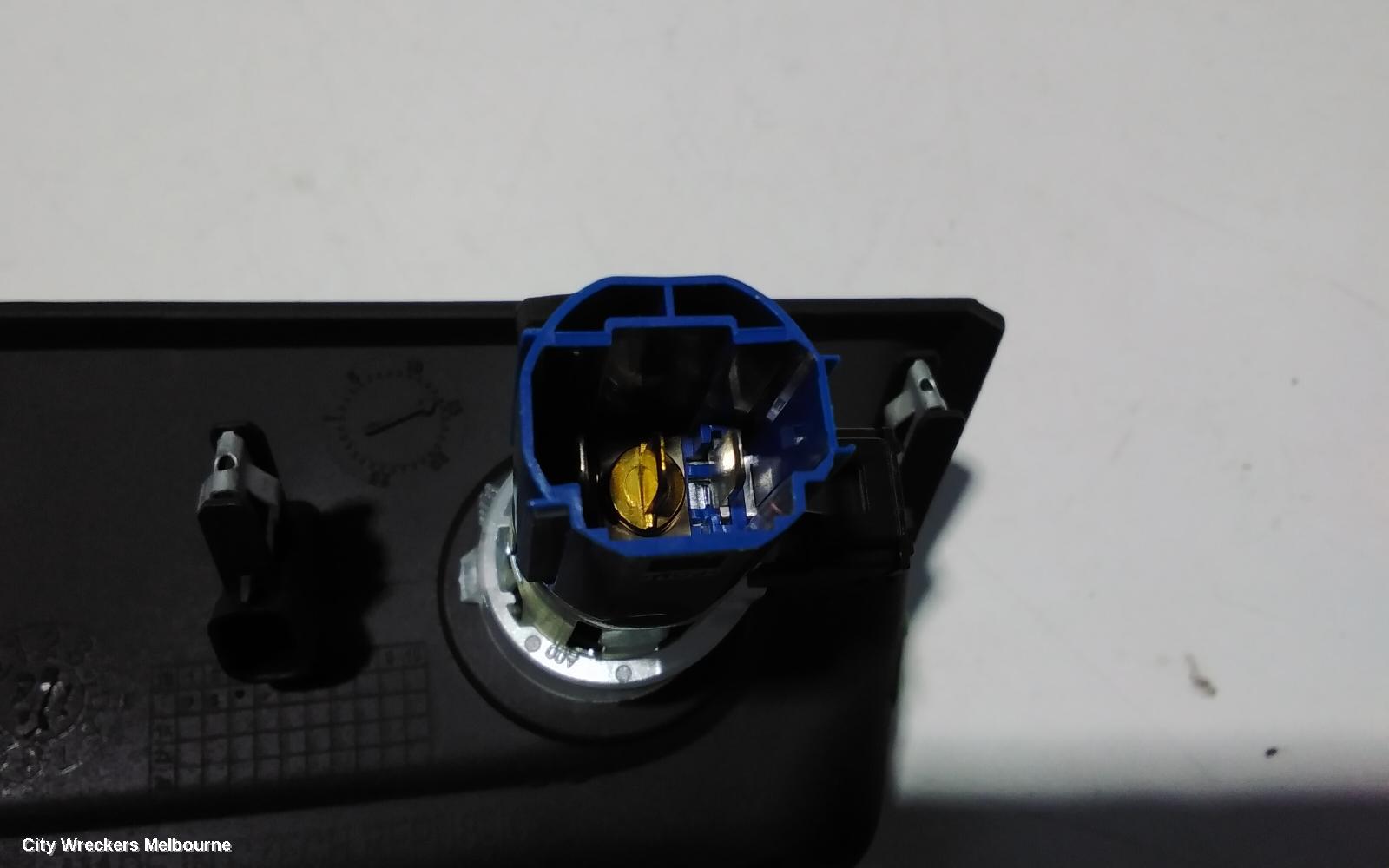 AUDI A4, B9 8W, 10/2015 - 01/2025, STAR STOP BUTTON: 93319