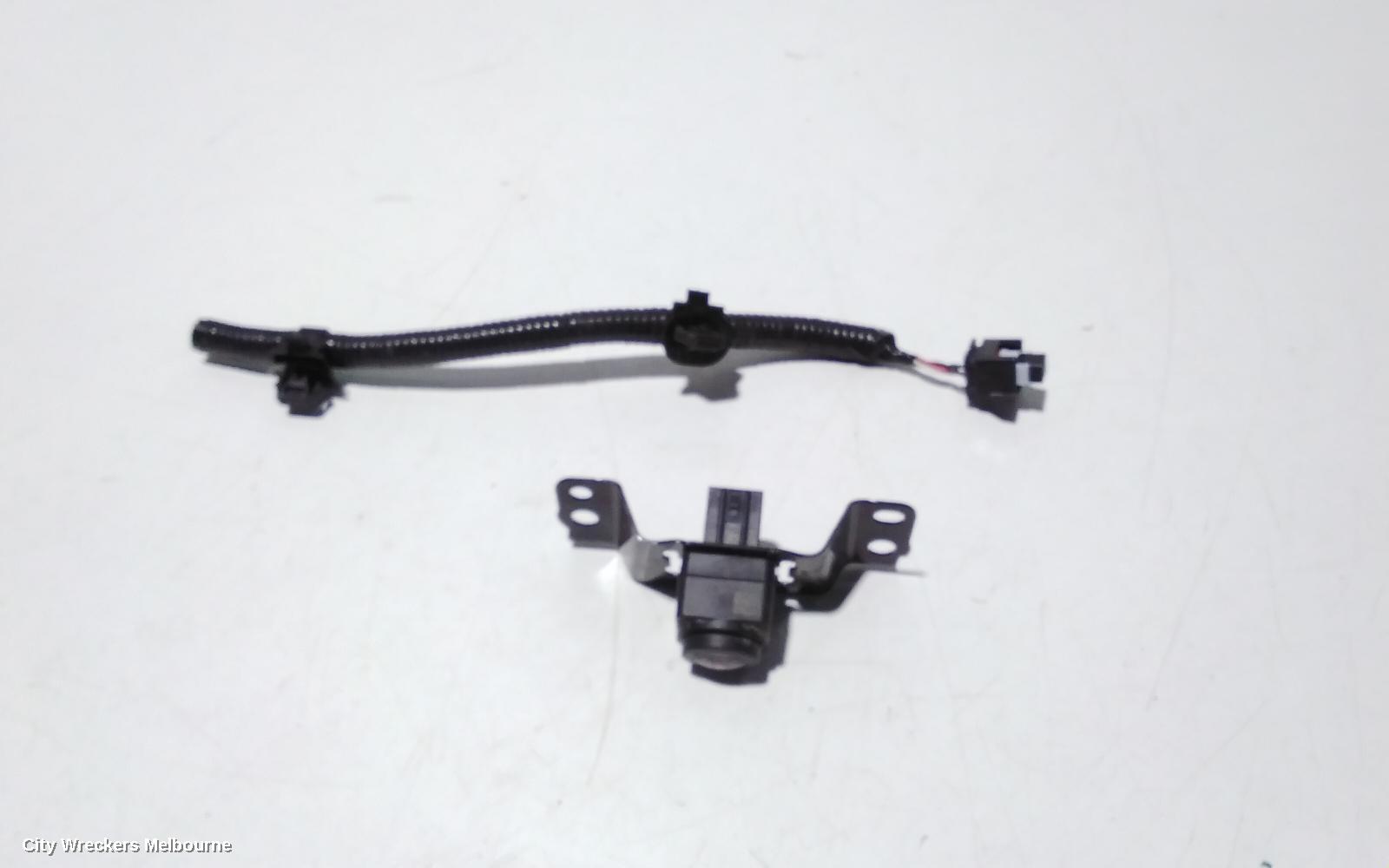 TOYOTA KLUGER REVERSE CAMERA, XU70 SERIES, 03/2021 ONWARDS