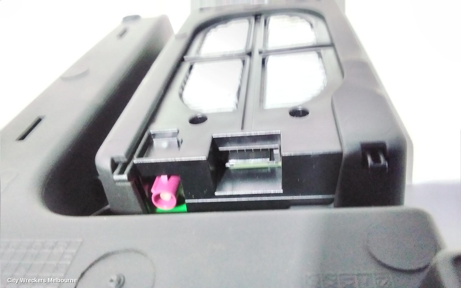 AUDI A4, B9 8W, 10/2015 - 01/2025, 8W0-864-981-B-6PS   STORAGE COMPARTMENT - AUDI : 93321