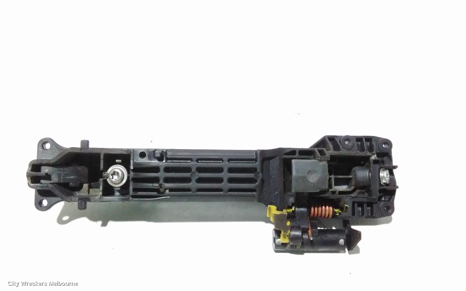 TOYOTA COROLLA DOOR HANDLE, OUTER, LH FRONT, ZZE122, 12/2001 - 06/2007