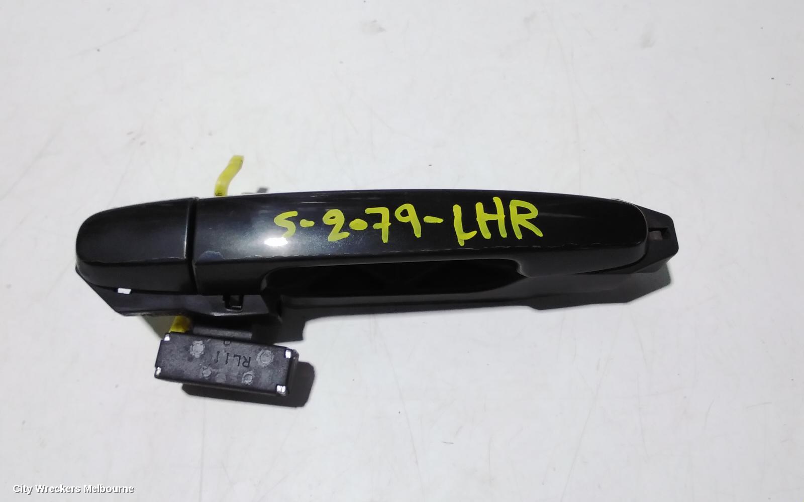 TOYOTA COROLLA DOOR HANDLE, OUTER, LH REAR, COLOUR CODED, ZZE122, 12/2001 - 06/2007