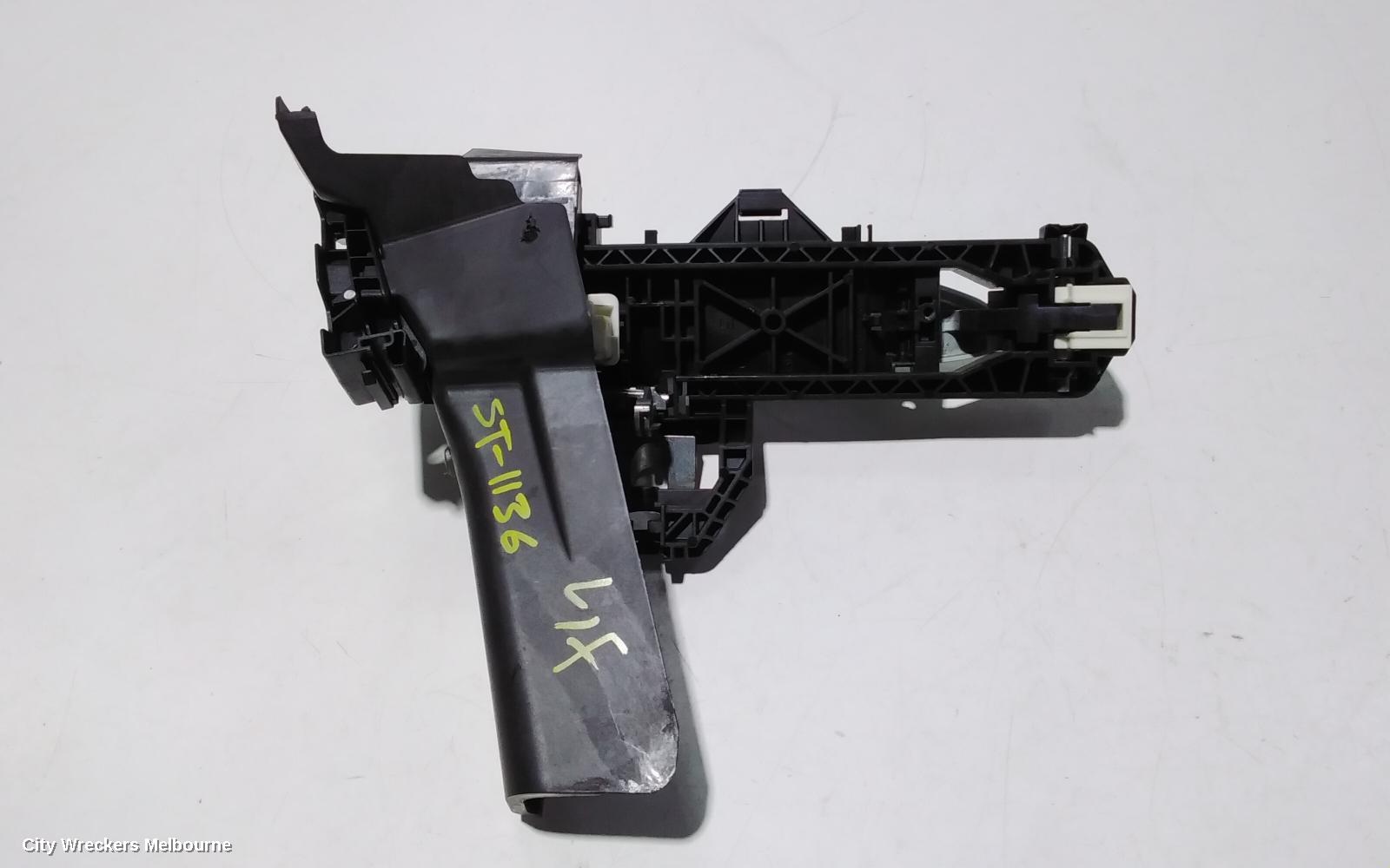 MERCEDES C CLASS DOOR HANDLE, W204, 2007-01/2015