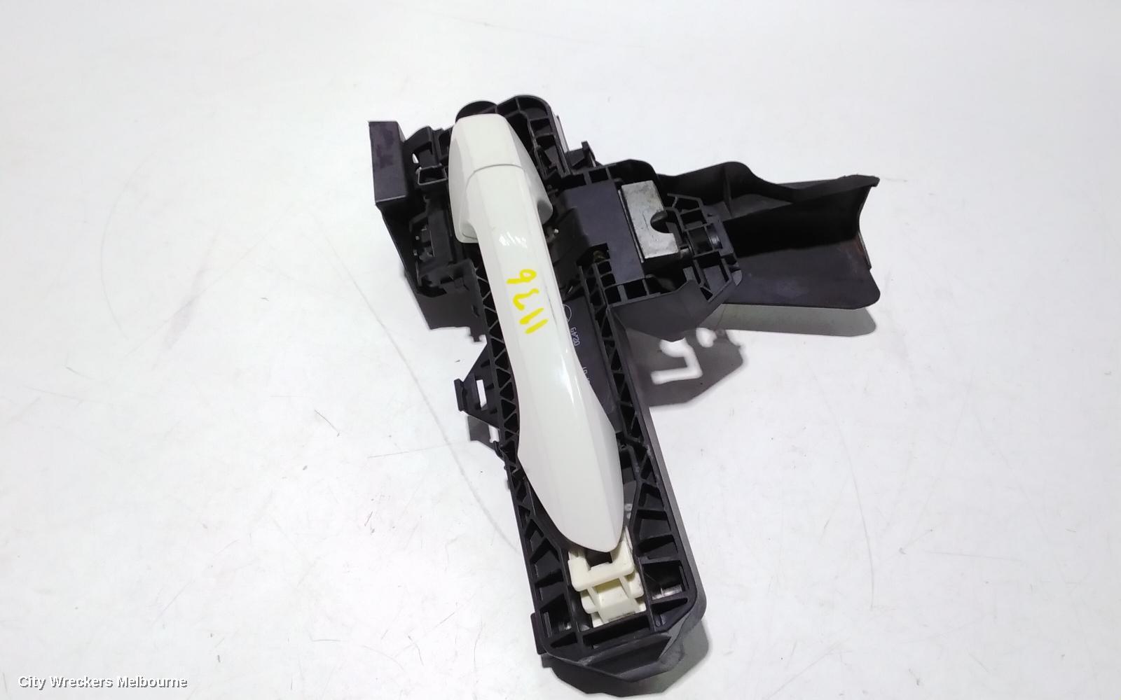 MERCEDES C CLASS DOOR HANDLE, W204, 2007-01/2015