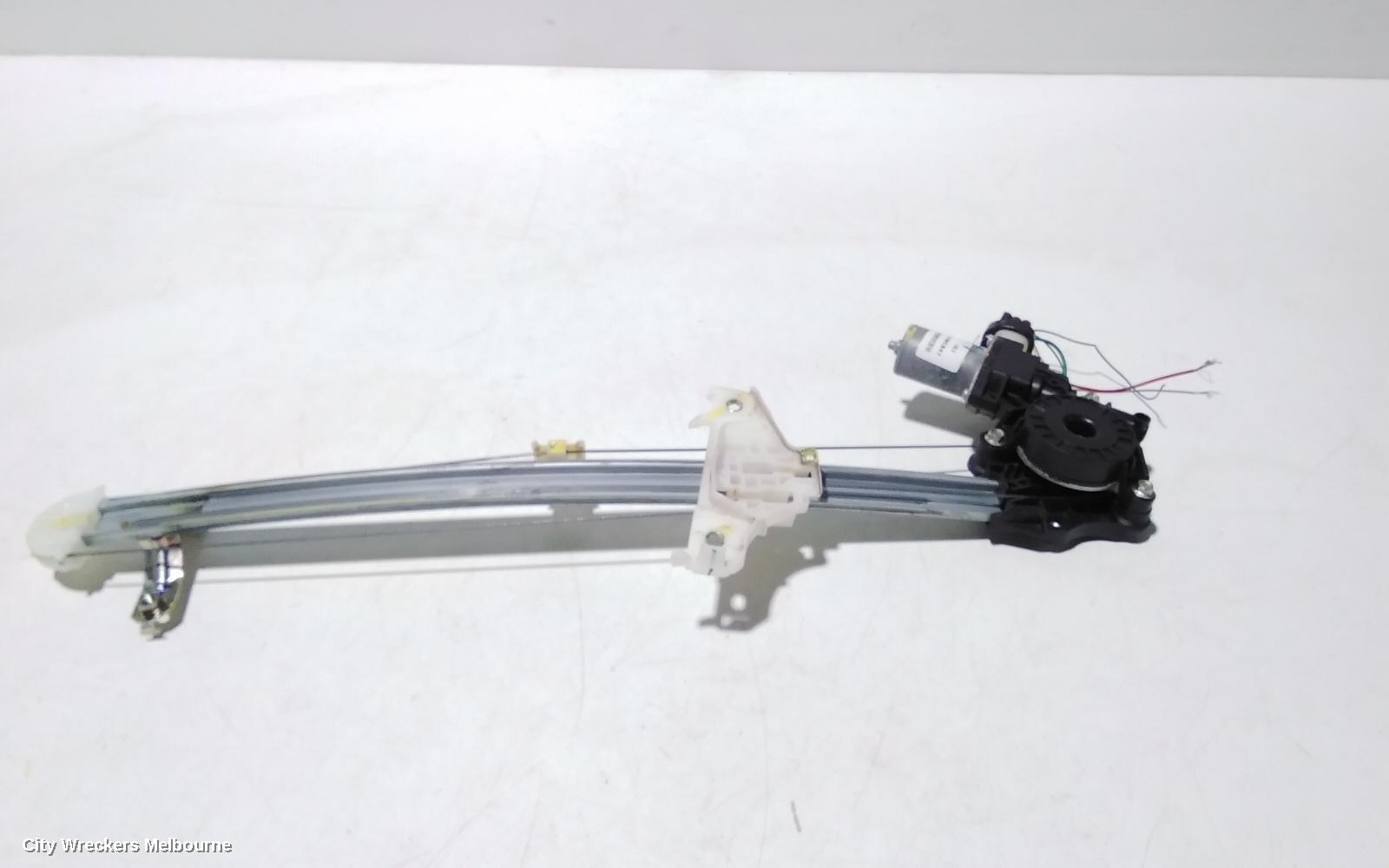 SUZUKI BALENO RIGHT FRONT WINDOW REG/MOTOR, EW, 04/2016 - 12/2022