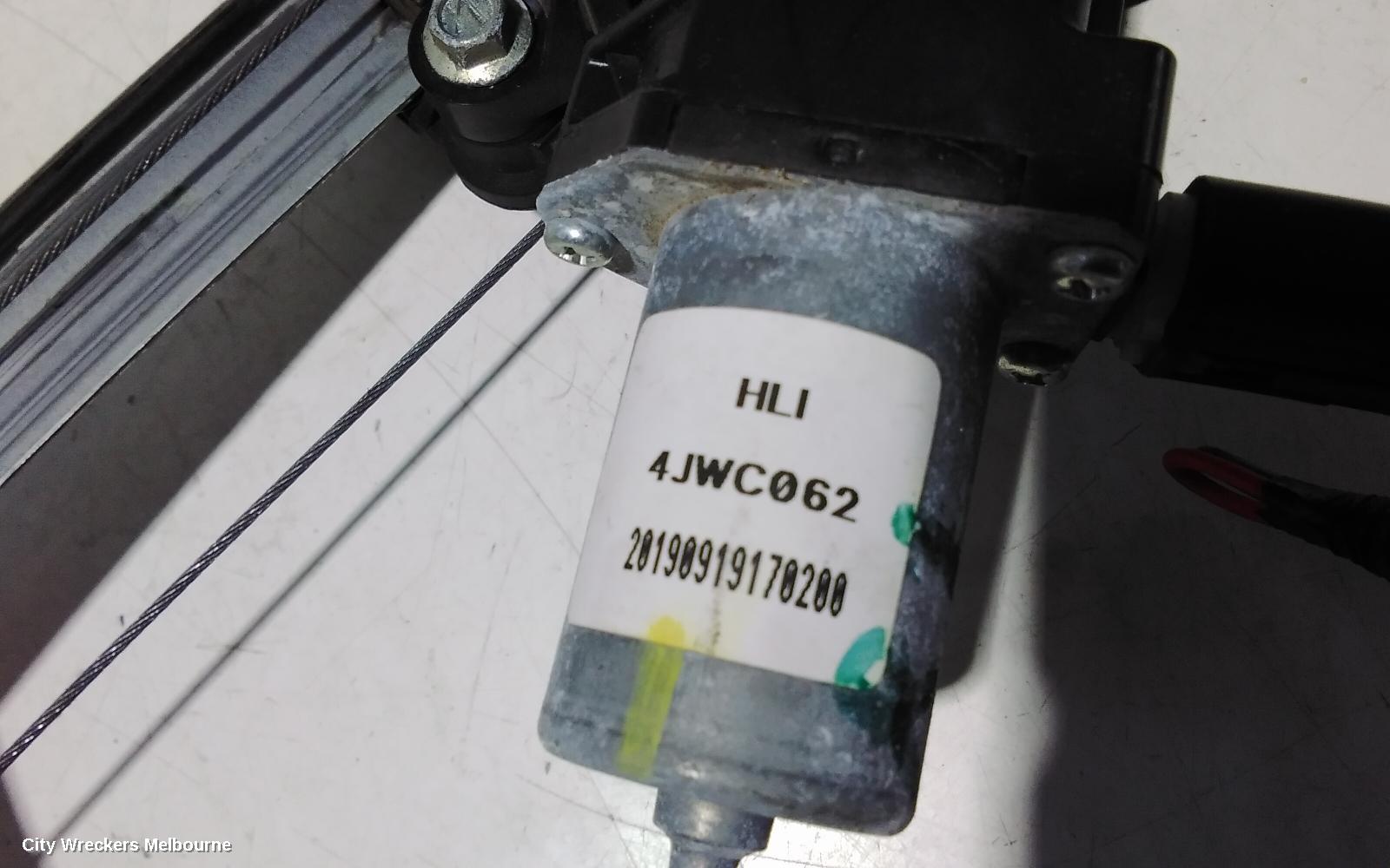 SUZUKI BALENO LEFT FRONT WINDOW REG/MOTOR, EW, 04/2016 - 12/2022