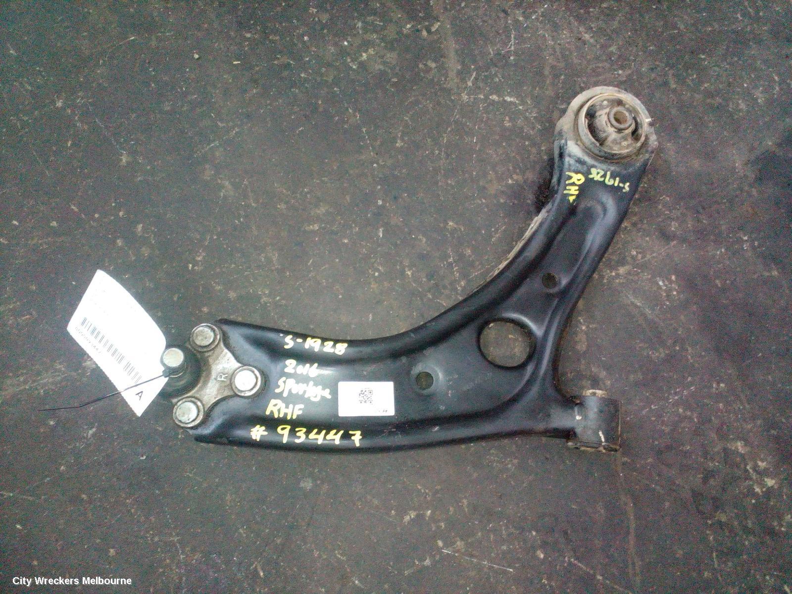 KIA SPORTAGE RIGHT FRONT LOWER CONTROL ARM, QL, 10/2015 - 08/2021