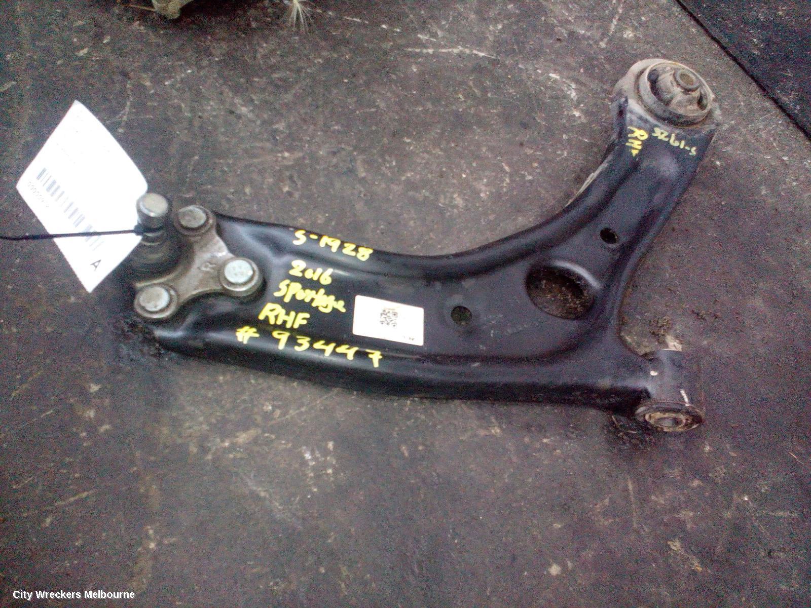 KIA SPORTAGE RIGHT FRONT LOWER CONTROL ARM, QL, 10/2015 - 08/2021