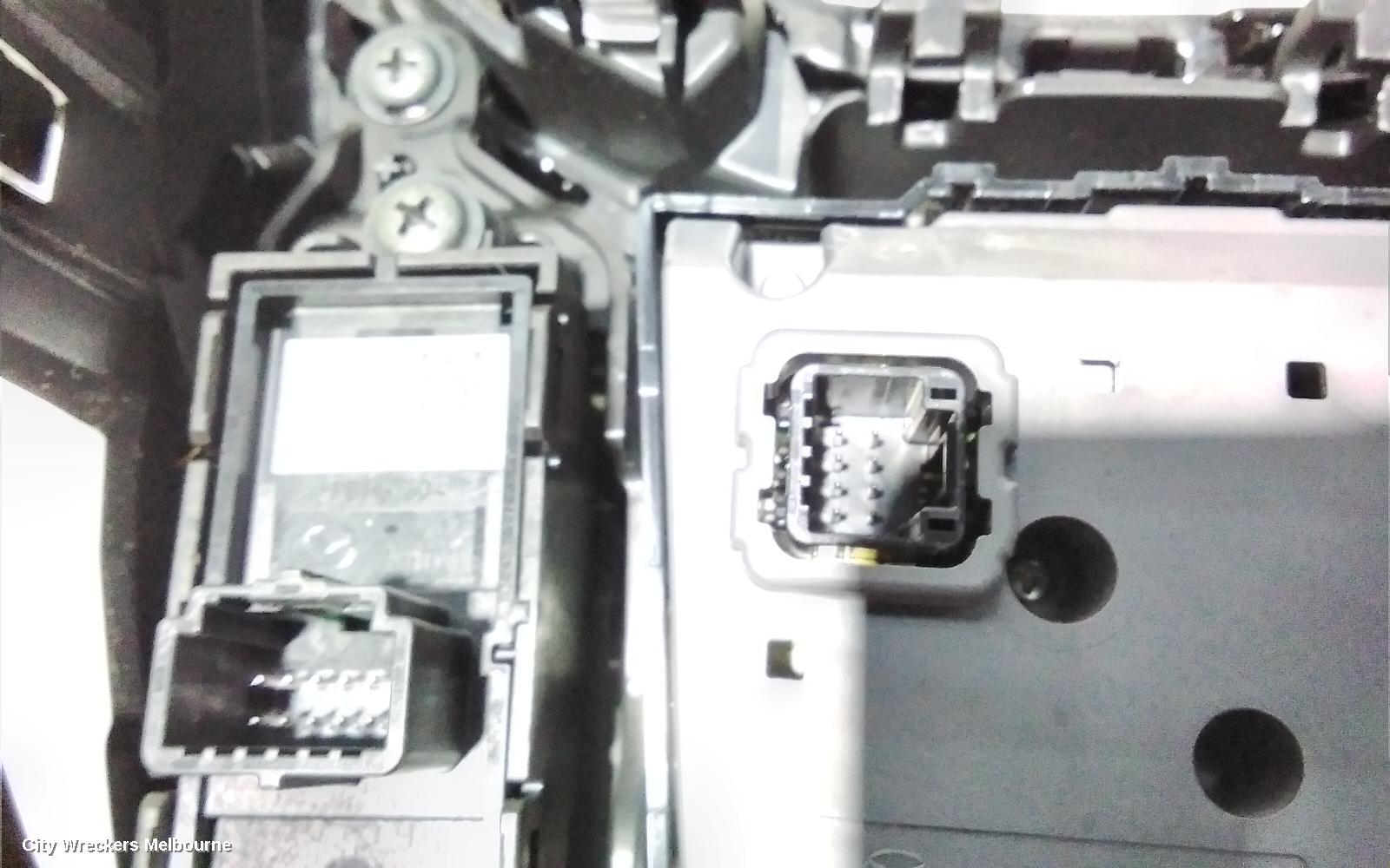 MAZDA CX9, TC, 07/2016 - 12/2024, MMI CONTROLER WITH GEAR SURROUND: 93528