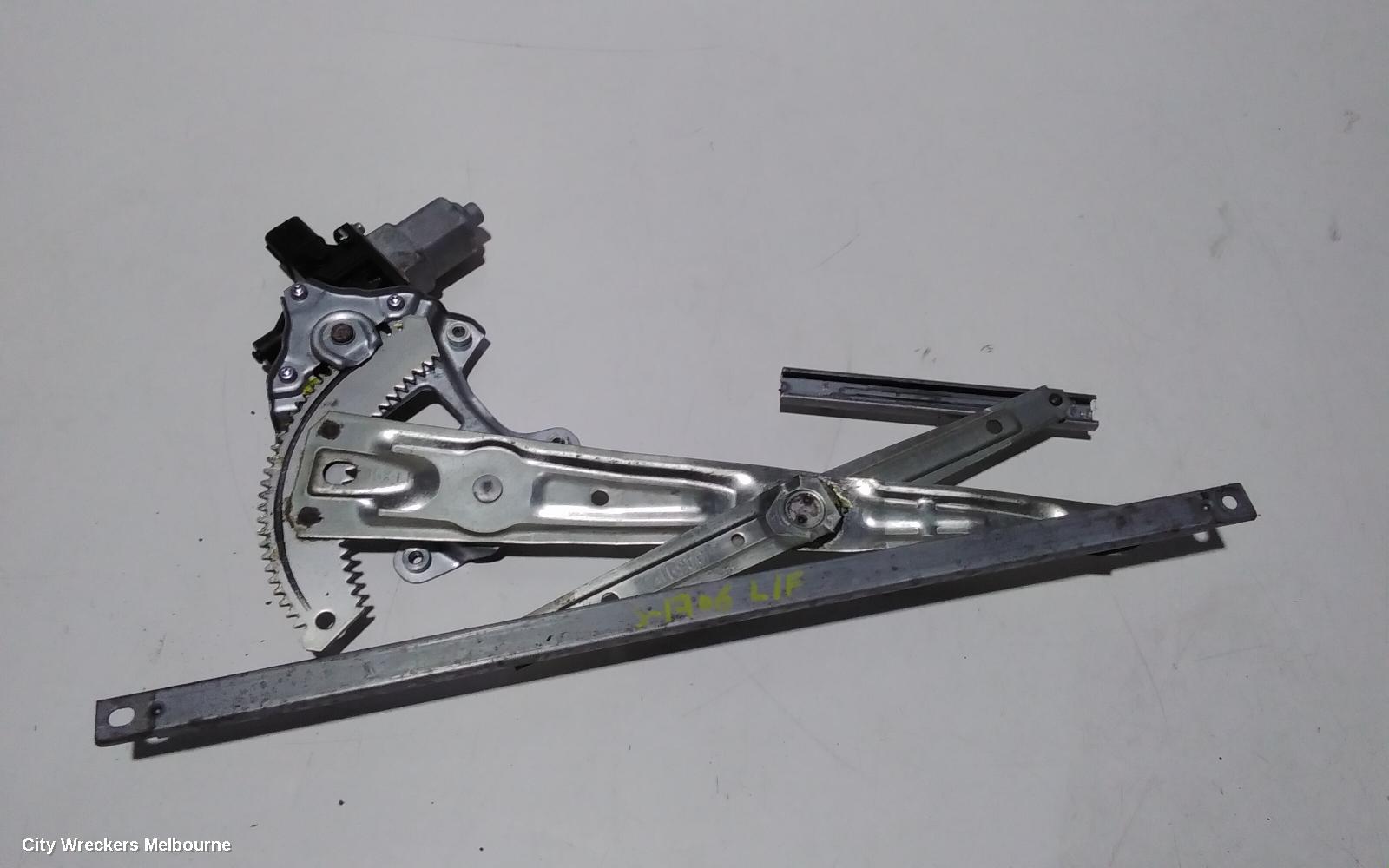 PEUGEOT 4008 LEFT FRONT WINDOW REG/MOTOR, 05/2012 - 12/2017