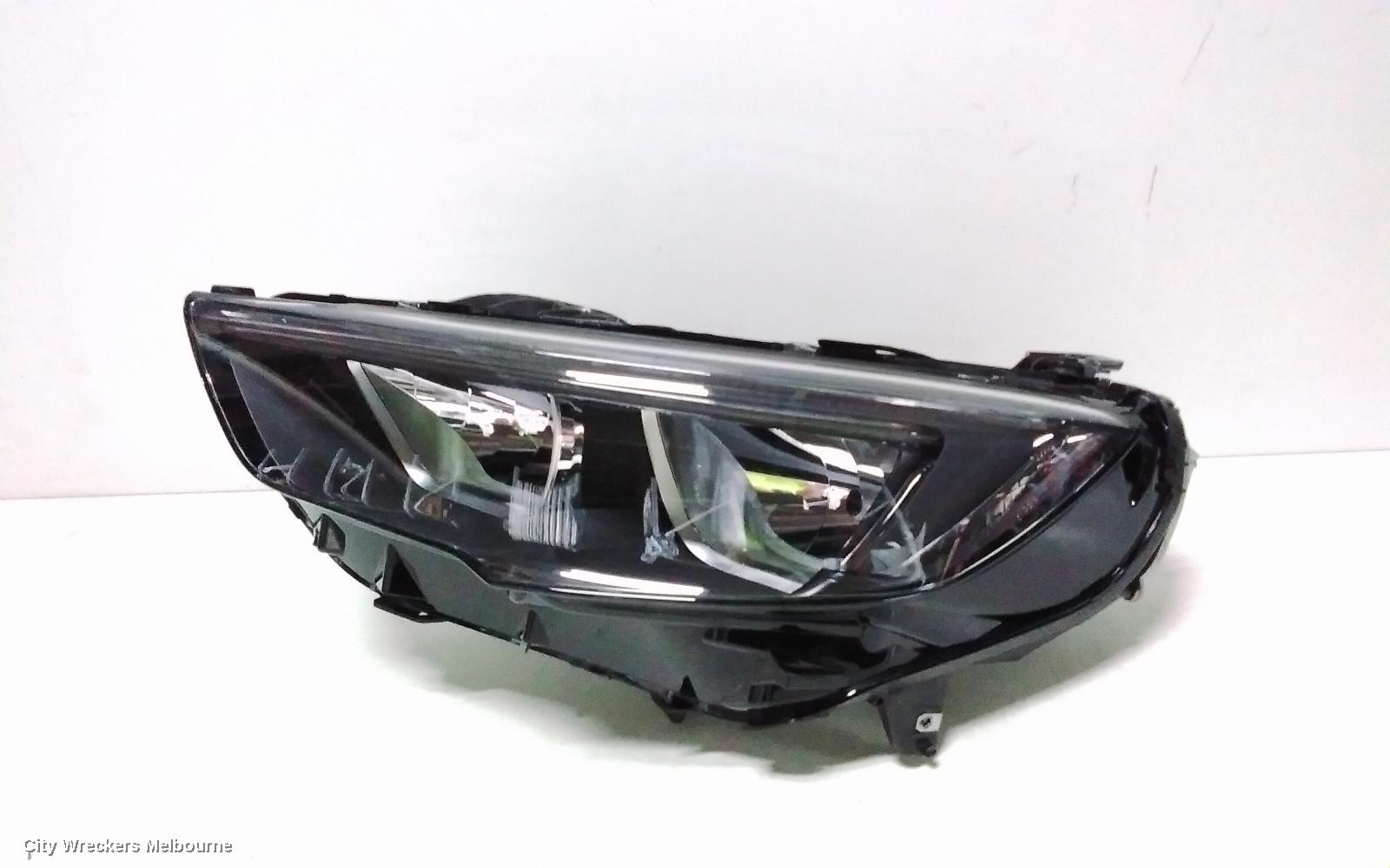 HOLDEN COMMODORE LEFT HEADLAMP, ZB, HALOGEN TYPE, 10/2017 - 12/2020