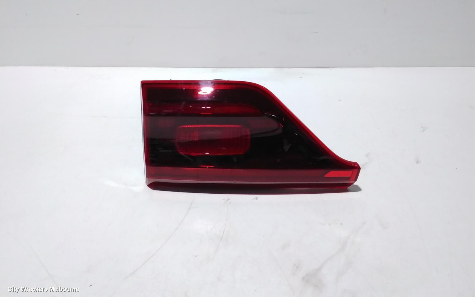 KIA SPORTAGE REAR GARNISH, TAILGATE LAMP (RH SIDE), SI PREMIUM/SI, QL, 07/2018 - 08/2021