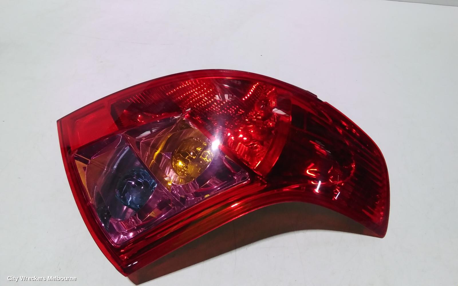 SUZUKI SWIFT RIGHT TAILLIGHT, RS415, STANDARD TYPE, 07/2007 - 02/2011