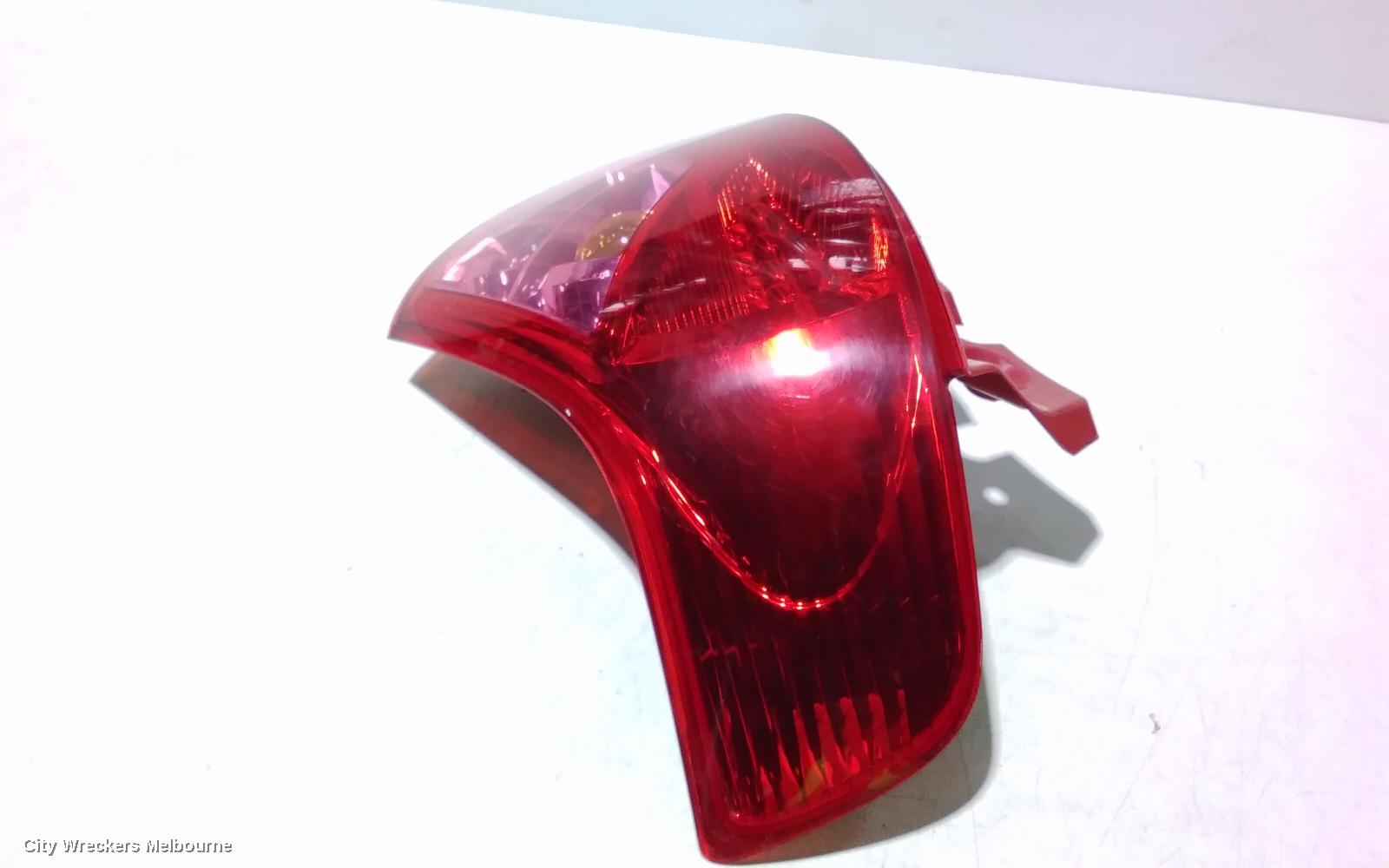 SUZUKI SWIFT RIGHT TAILLIGHT, RS415, STANDARD TYPE, 07/2007 - 02/2011