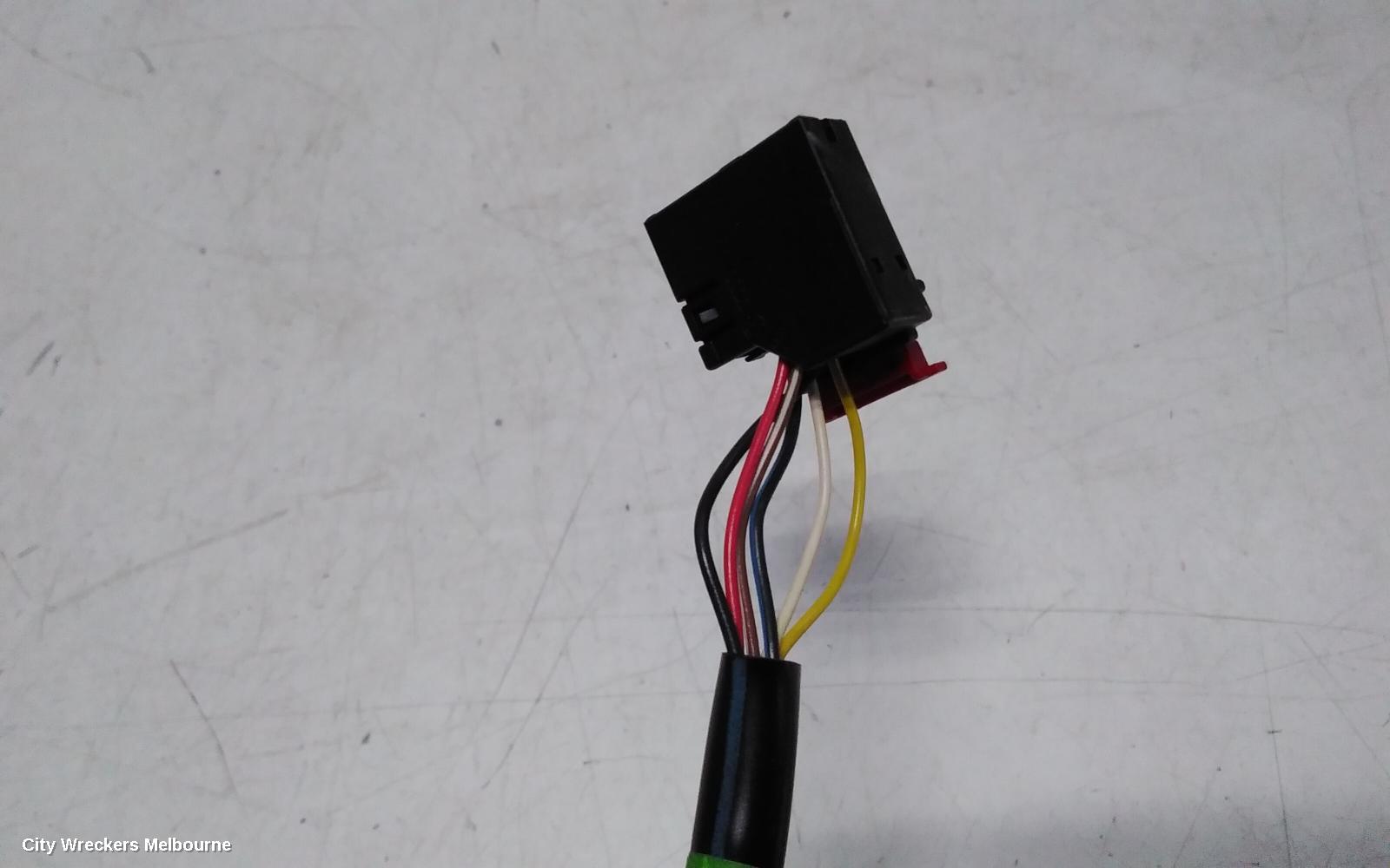 AUDI A3 LEFT DOOR MIRROR, A3, 8P, CABRIO, NON FOLDING TYPE, 05/2010 - 04/2013