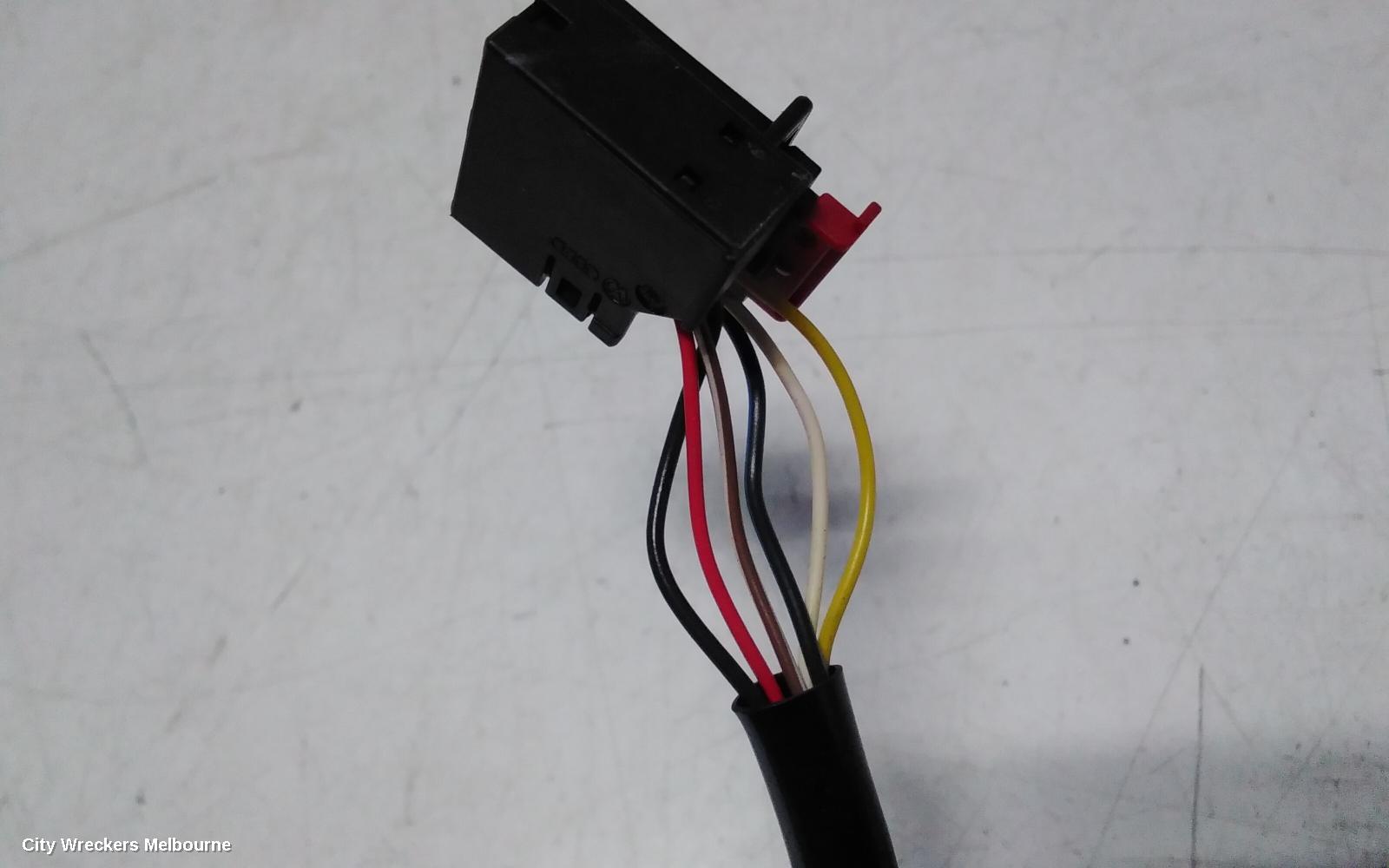 AUDI A3 LEFT DOOR MIRROR, A3, 8P, CABRIO, NON FOLDING TYPE, 05/2010 - 04/2013