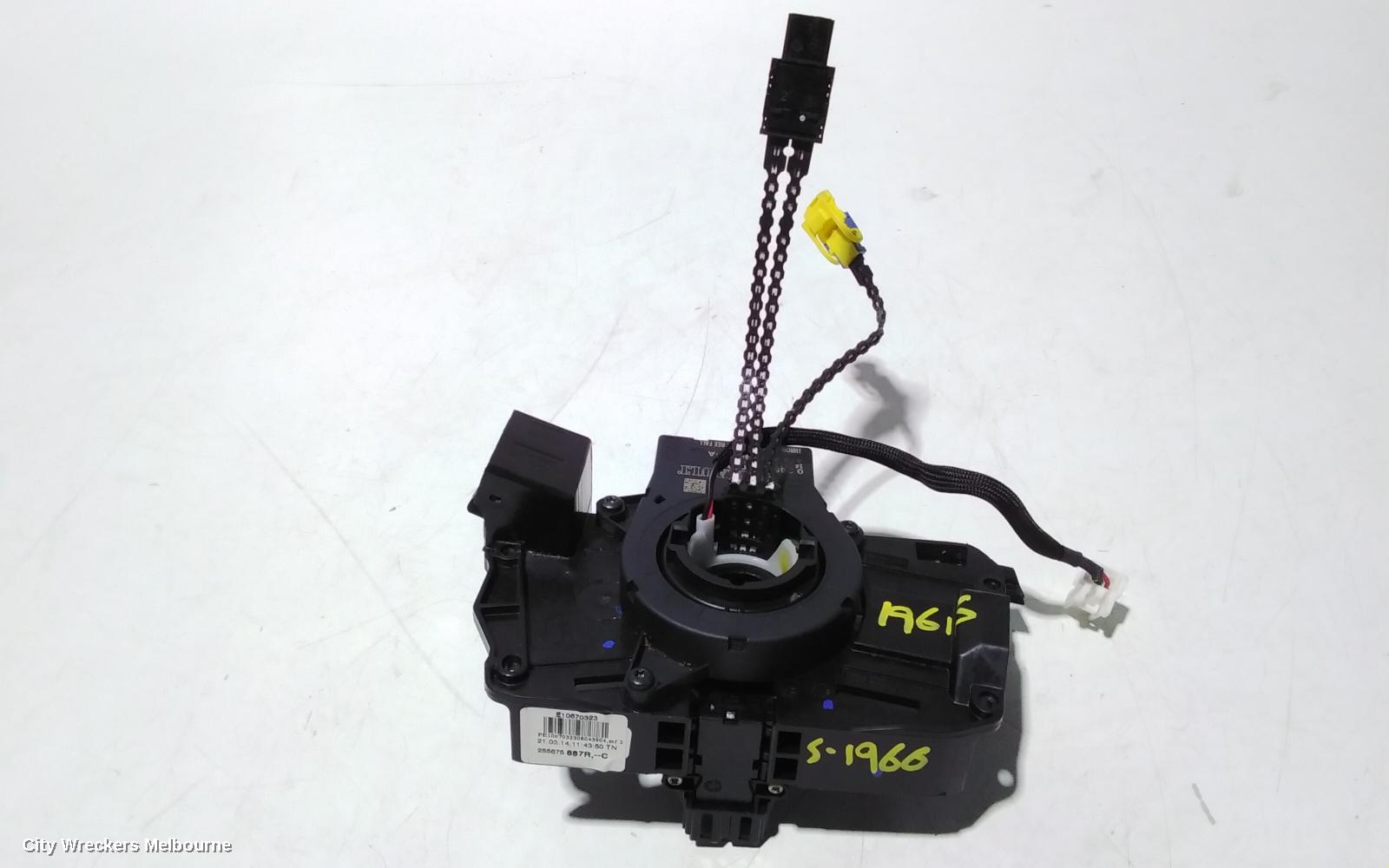 RENAULT CLIO AIRBAG MODULE/SENSOR, CLOCKSPRING, X98, 09/2013 - 10/2019