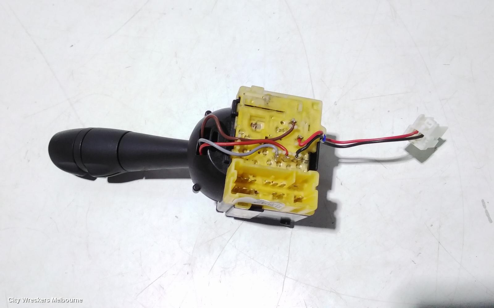 RENAULT CLIO COMBINATION SWITCH, COMBINATION SWITCH ASSY, X98, 09/2013 - 10/2019