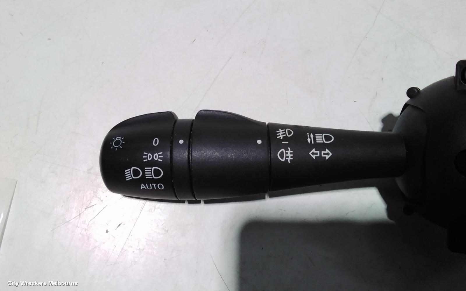 RENAULT CLIO COMBINATION SWITCH, COMBINATION SWITCH ASSY, X98, 09/2013 - 10/2019
