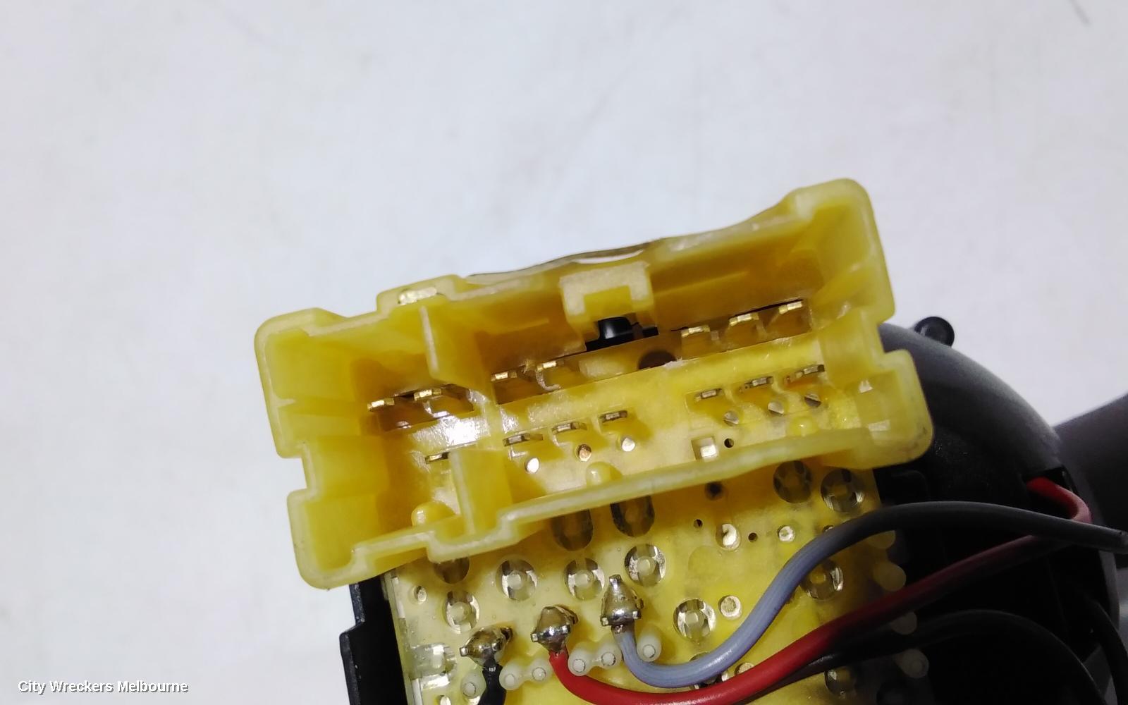 RENAULT CLIO COMBINATION SWITCH, COMBINATION SWITCH ASSY, X98, 09/2013 - 10/2019