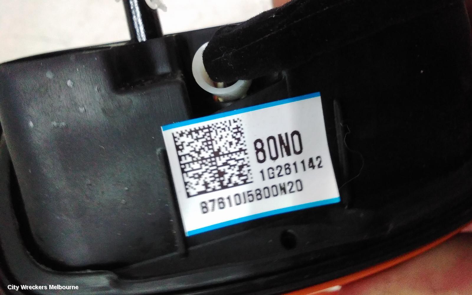 KIA STINGER LEFT DOOR MIRROR, CK, 200S/200SI/RAFA SE, COLOUR CODED, NON ELECTROCHROMIC TYPE, 06/2017 ONWARDS