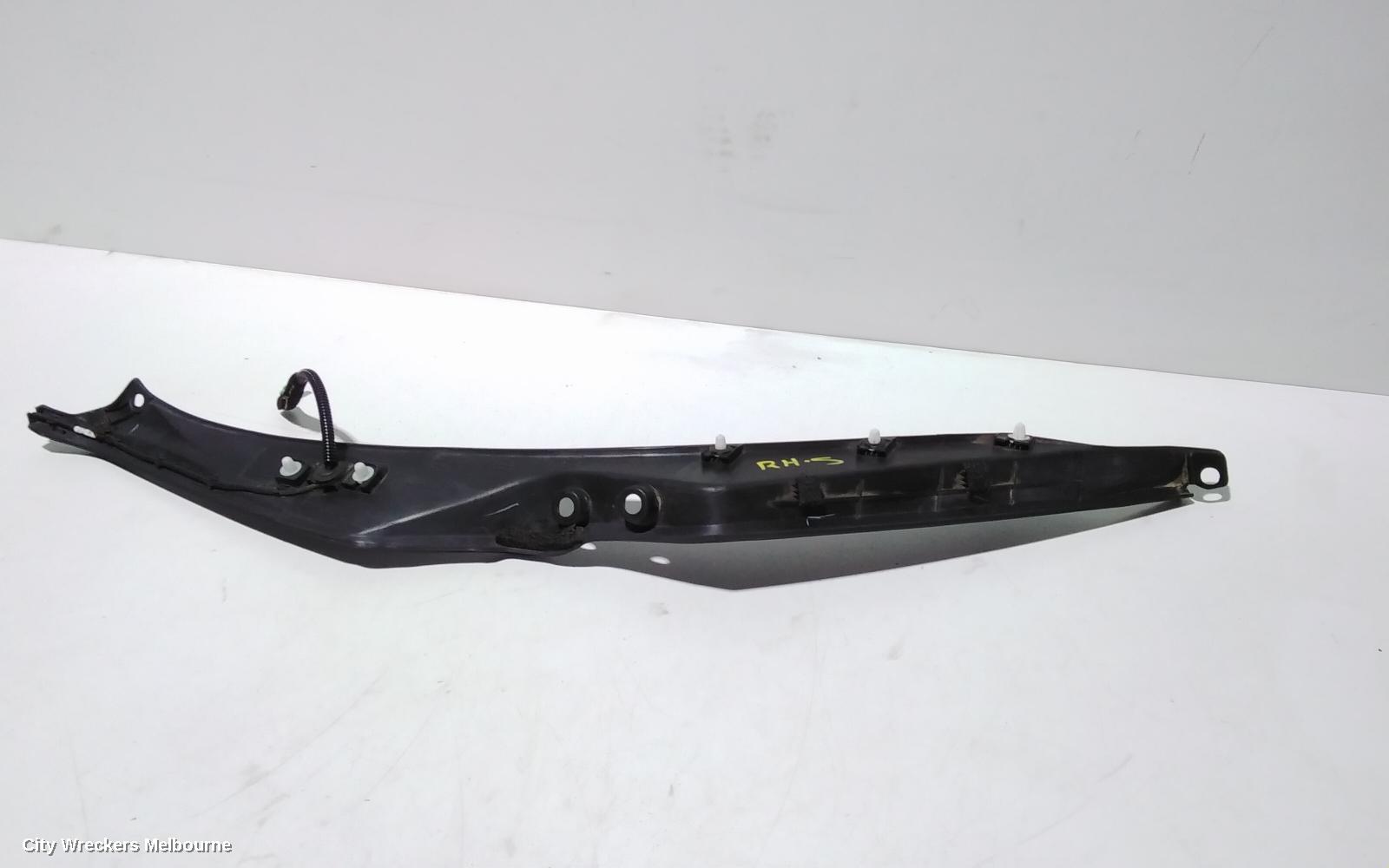 HONDA CRV, RW, 05/2017 - 08/2023, RH POWER TAILGATE PINCH 74934-TLA: 93712