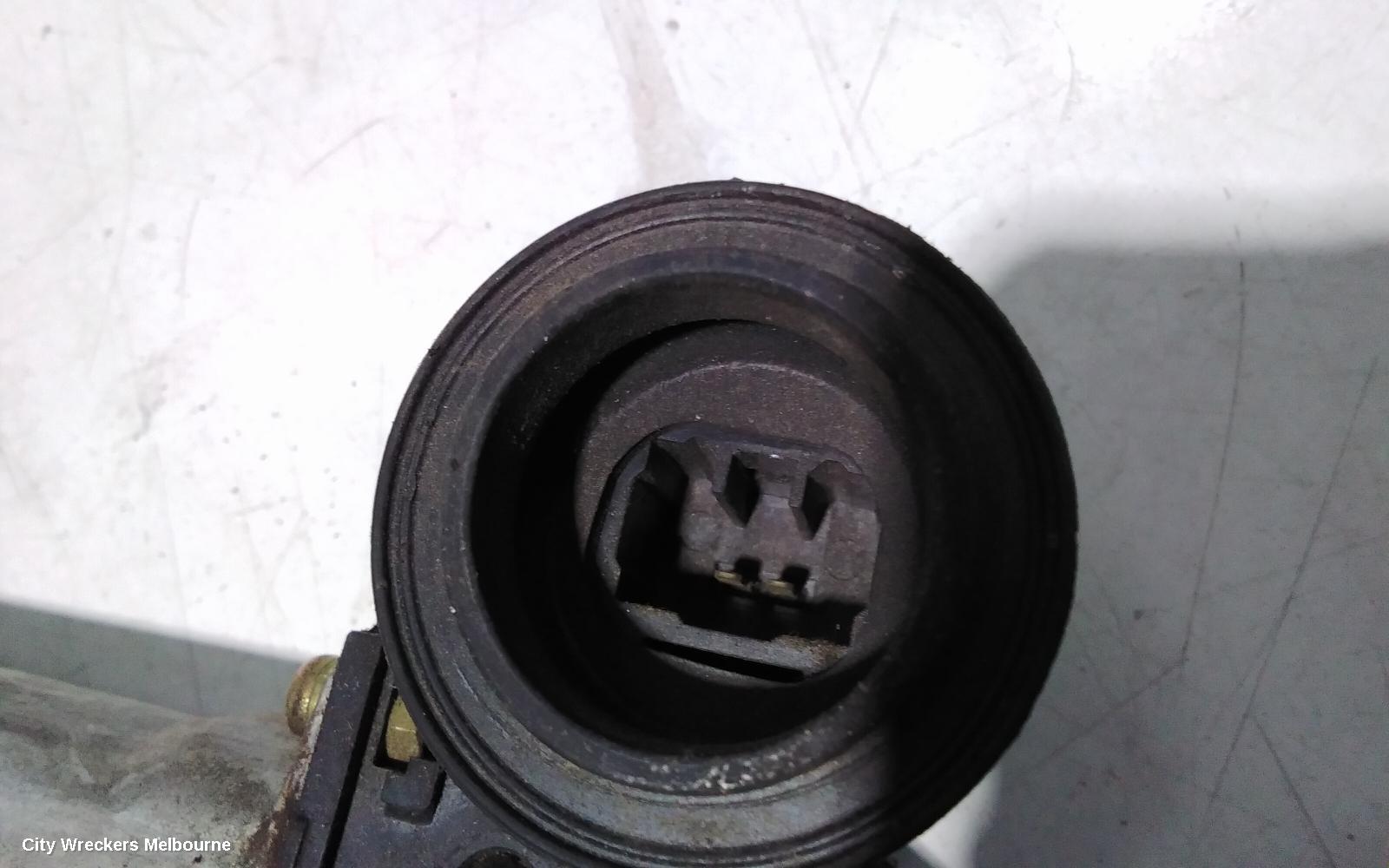 TOYOTA CAMRY LEFT FRONT WINDOW REG/MOTOR, SK36, POWER, 08/2002 - 05/2006