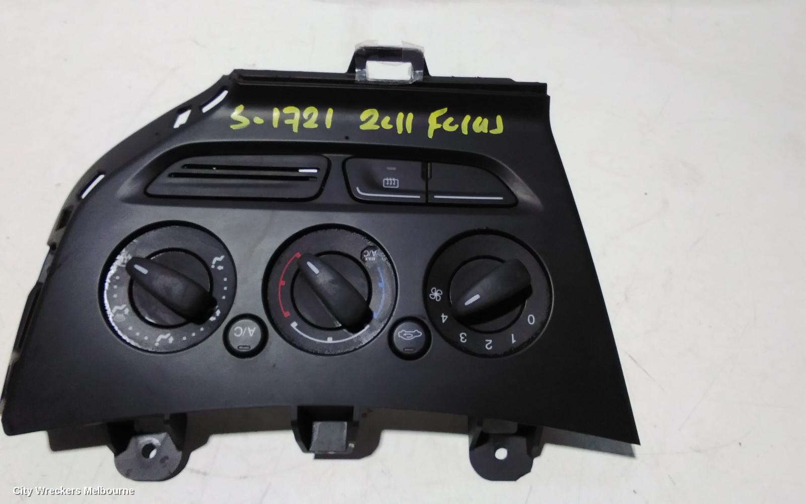 FORD FOCUS HEATER/AC CONTROLS, LW, STANDARD TYPE, 05/2011 - 08/2015