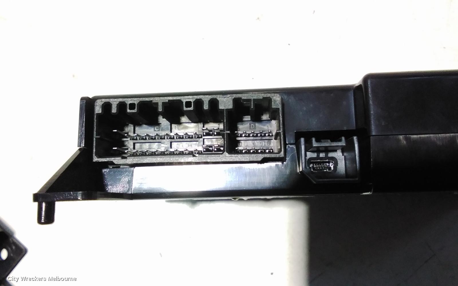 CHRYSLER 300C ECU, BLUETOOTH MODULE, LX, 07/2012 ONWARDS