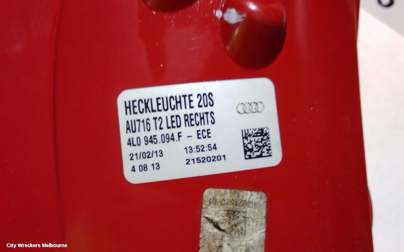 AUDI Q7 RIGHT TAILLIGHT, 4L, IN TAILGATE, 10/2009 - 08/2015
