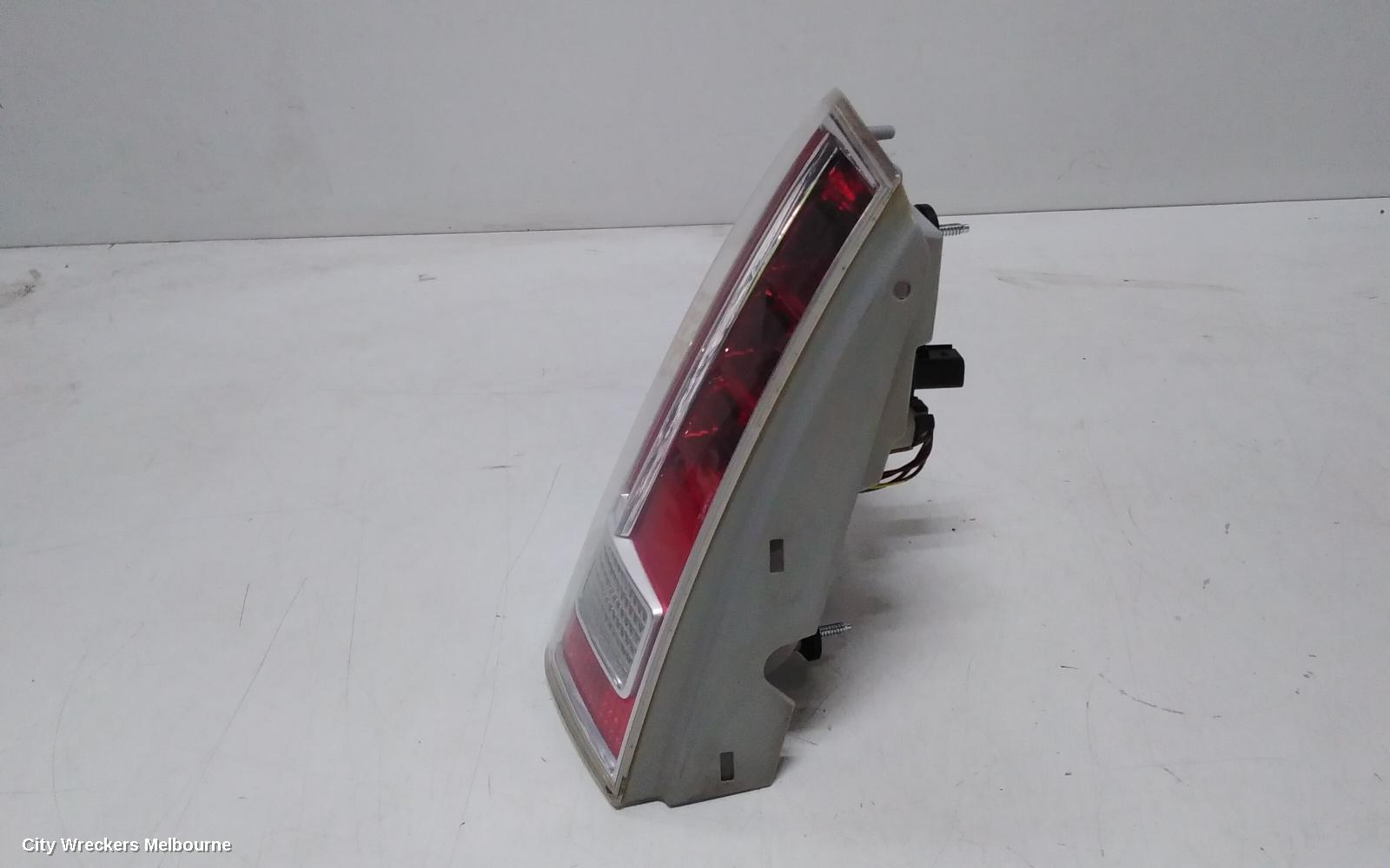 CHRYSLER 300C LEFT TAILLIGHT, LX2, 07/2012 - 12/2014