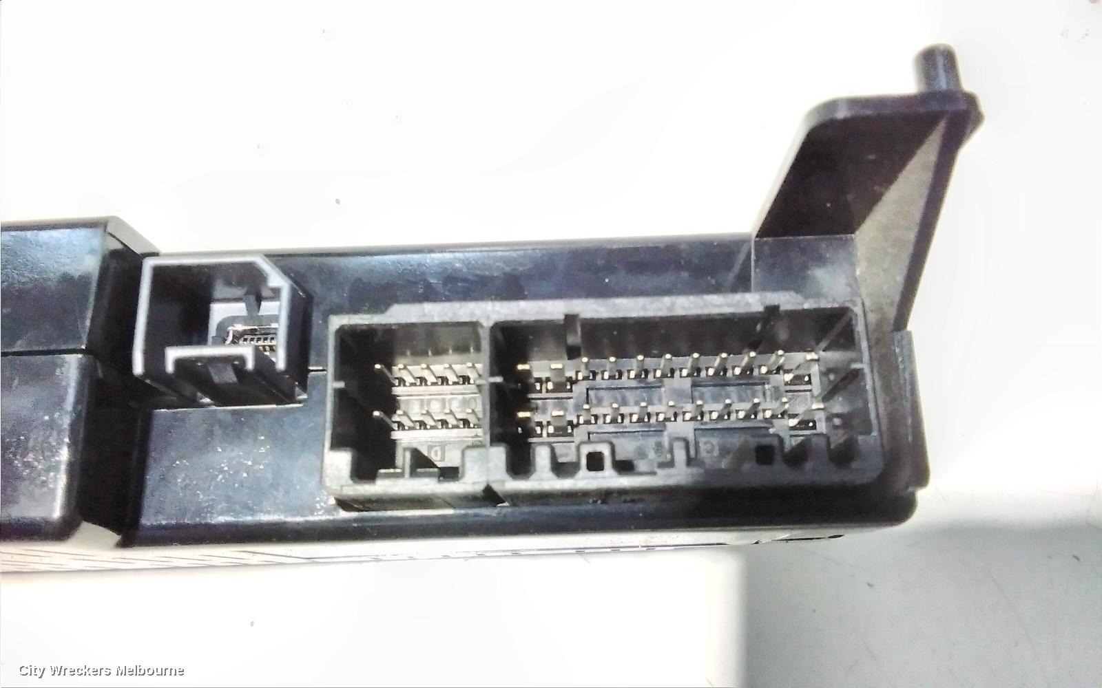 CHRYSLER 300C ECU, BLUETOOTH MODULE, LX, 07/2012 ONWARDS