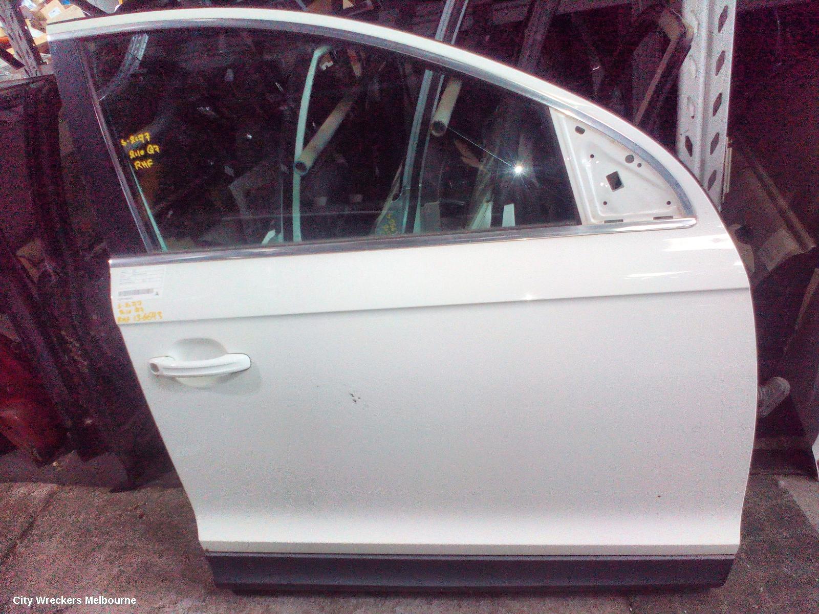 AUDI Q7 RIGHT FRONT DOOR, 4L, 09/2006 - 08/2015