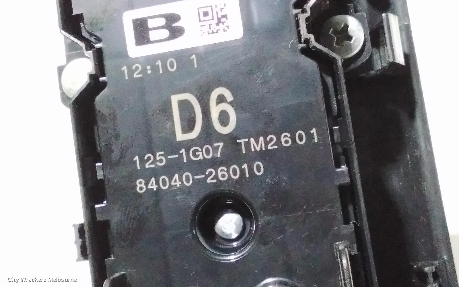 TOYOTA HIACE PWR DR WIND SWITCH, RH FRONT (MASTER SWITCH), 300 SERIES, 04/2019 ONWARDS