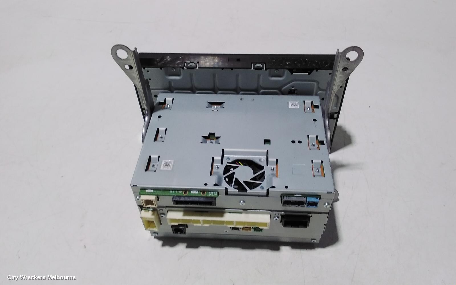 TOYOTA HIACE RADIO/CD/DVD/SAT/TV, HEAD UNIT, W/ DISPLAY UNIT, 8IN TOUCHSCREEN, 300 SERIES, 02/2019 - 10/2023