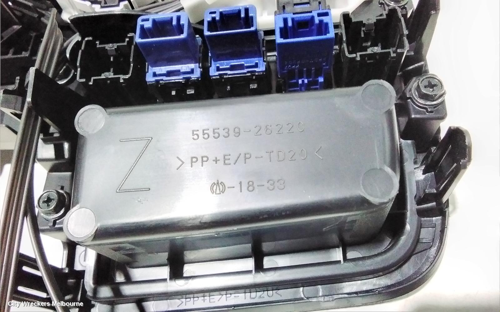 TOYOTA HIACE HEATER/AC CONTROLS, DUAL ZONE TYPE, 300 SERIES, 04/2019 ONWARDS