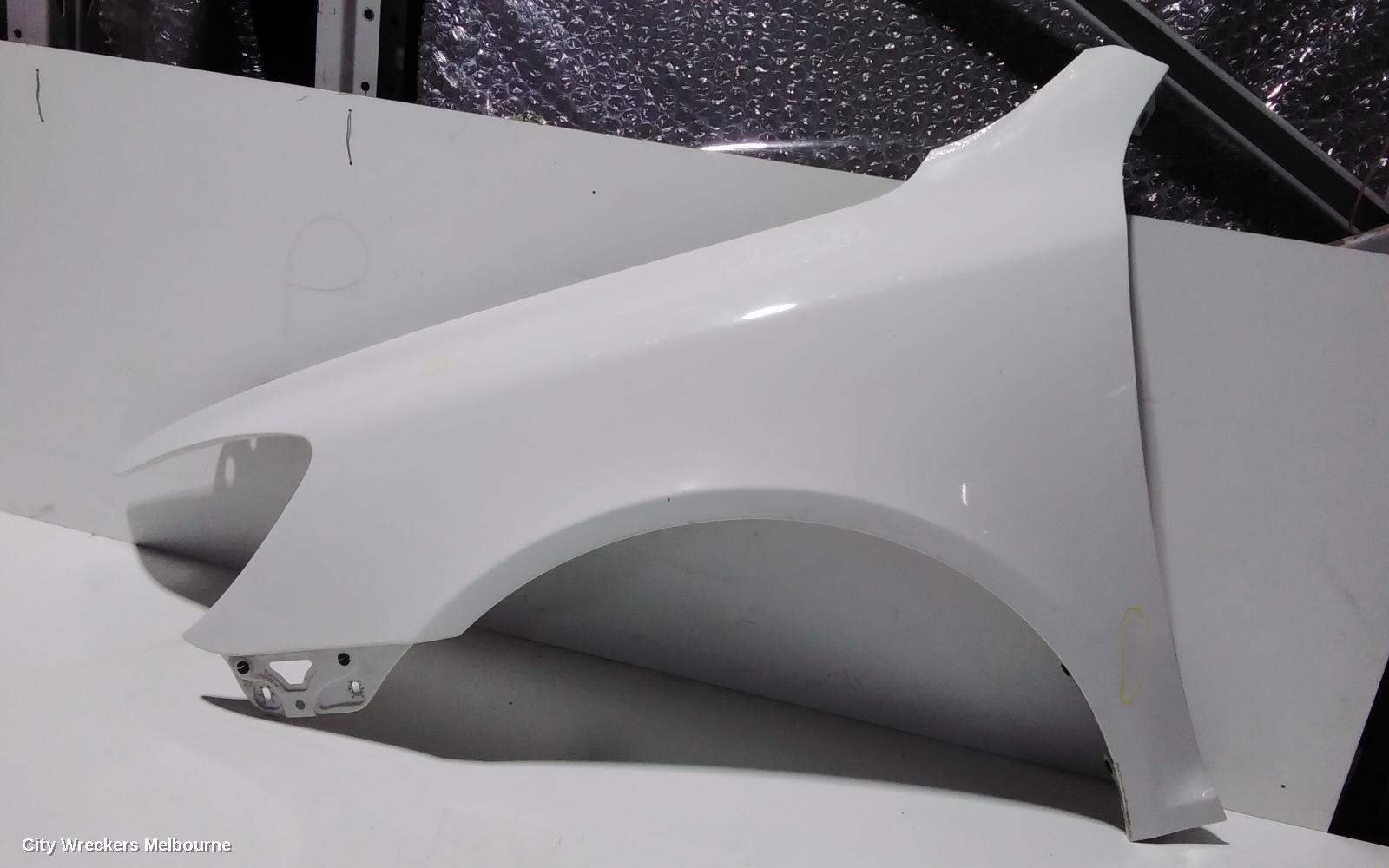 SKODA OCTAVIA LEFT GUARD, 1Z, 05/2009 - 10/2013
