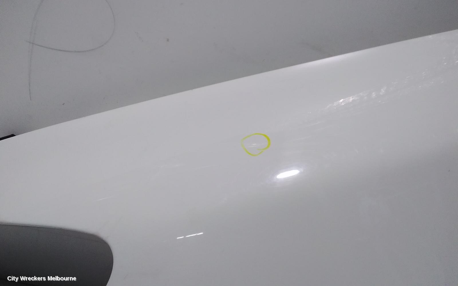 SKODA OCTAVIA LEFT GUARD, 1Z, 05/2009 - 10/2013