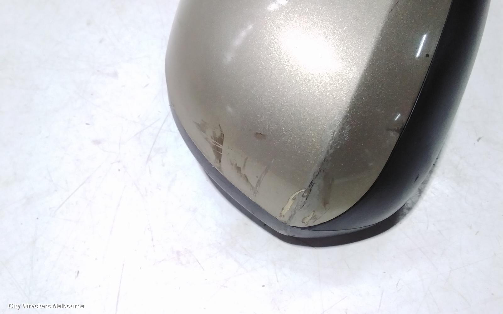 HYUNDAI ELANTRA RIGHT DOOR MIRROR, XD, POWER, COLOUR CODED, 10/2003 - 07/2006