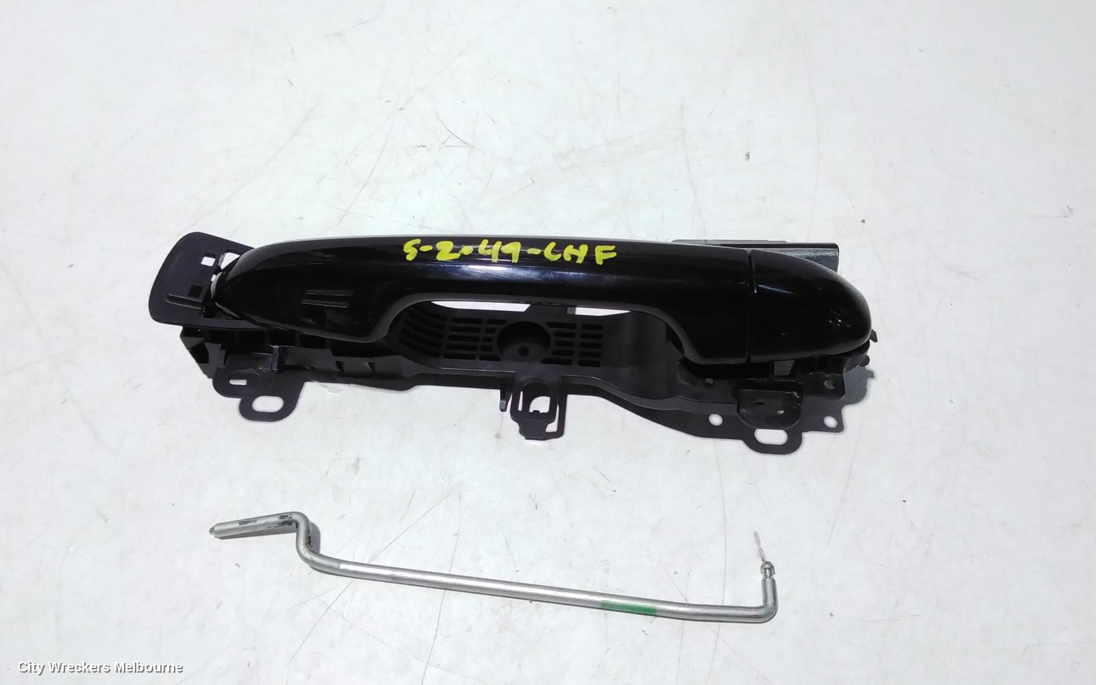 TOYOTA KLUGER DOOR HANDLE, OUTER, LH FRONT, W/ KEYLESS ENTRY TYPE, GSU50/GSU55, 03/2014 - 02/2021