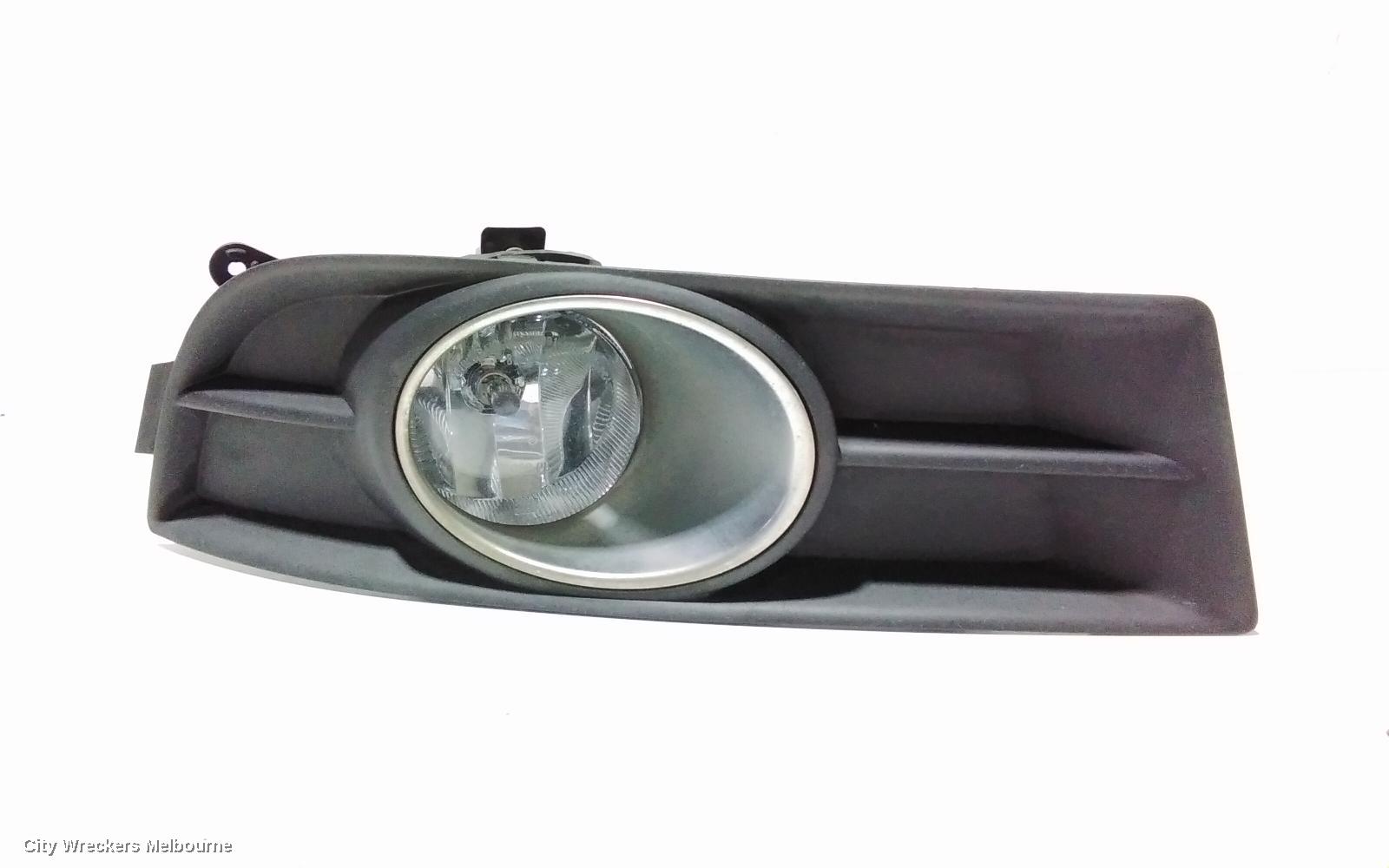 HOLDEN CRUZE RIGHT INDICATOR/FOG/SIDE, BUMPER FOGLAMP, JG-JH, 03/2009 - 12/2014
