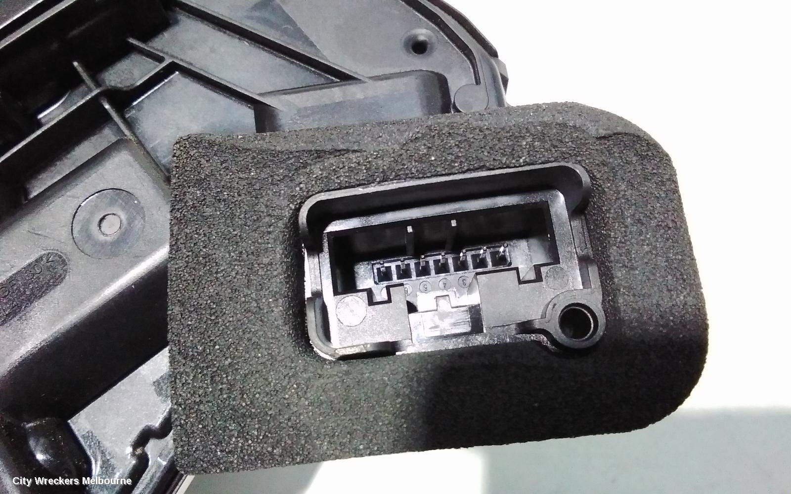 VOLKSWAGEN T-ROC DOOR/BOOT/GATE LOCK, LEFT FRONT DOOR LOCK, SPORT/STYLE/R-LINE, A1, 03/2020 ONWARDS