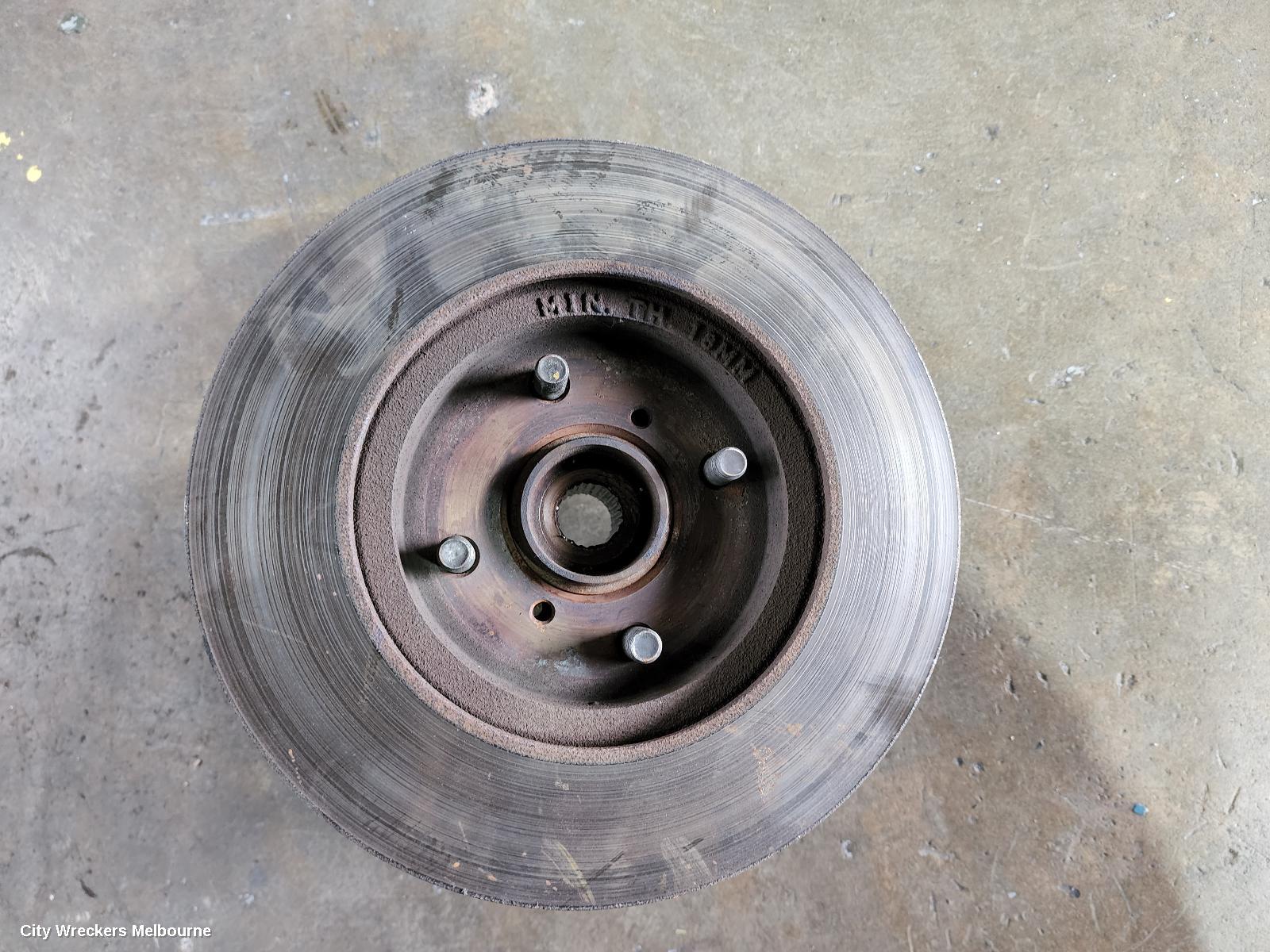 SUZUKI SWIFT RIGHT FRONT HUB ASSEMBLY, RS415, 2WD, 1.5, 4 STUD, 09/2004 - 02/2011