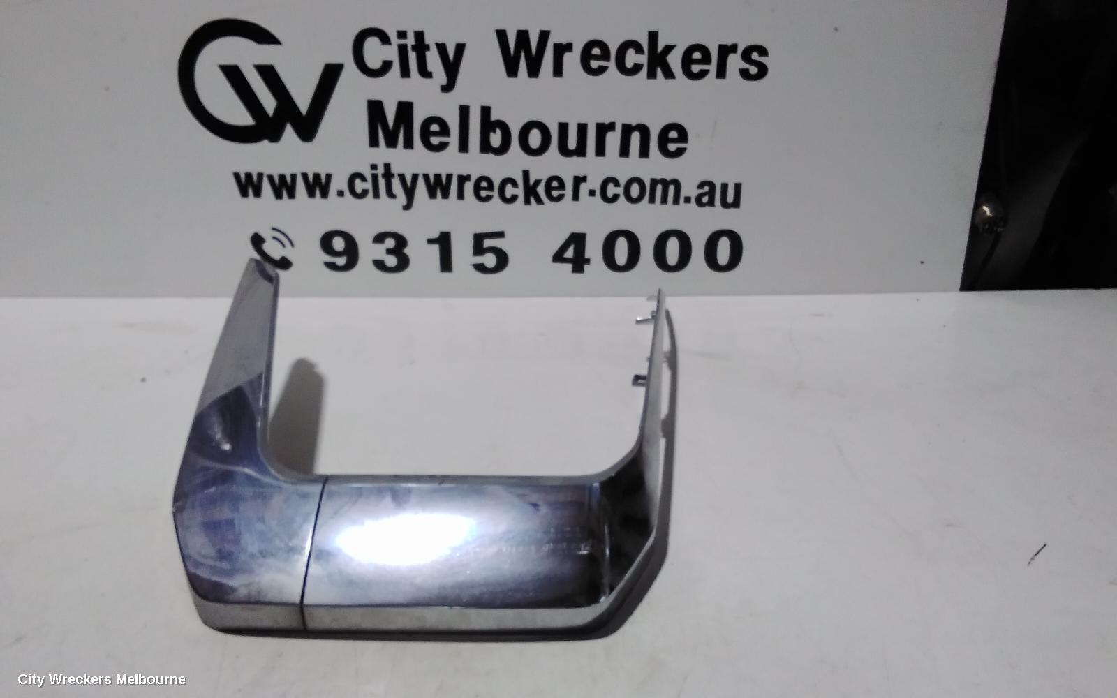 MITSUBISHI TRITON, MQ-MR, 03/2015 - 10/2023, RHF CHROM ON THE BUMPER: 100587